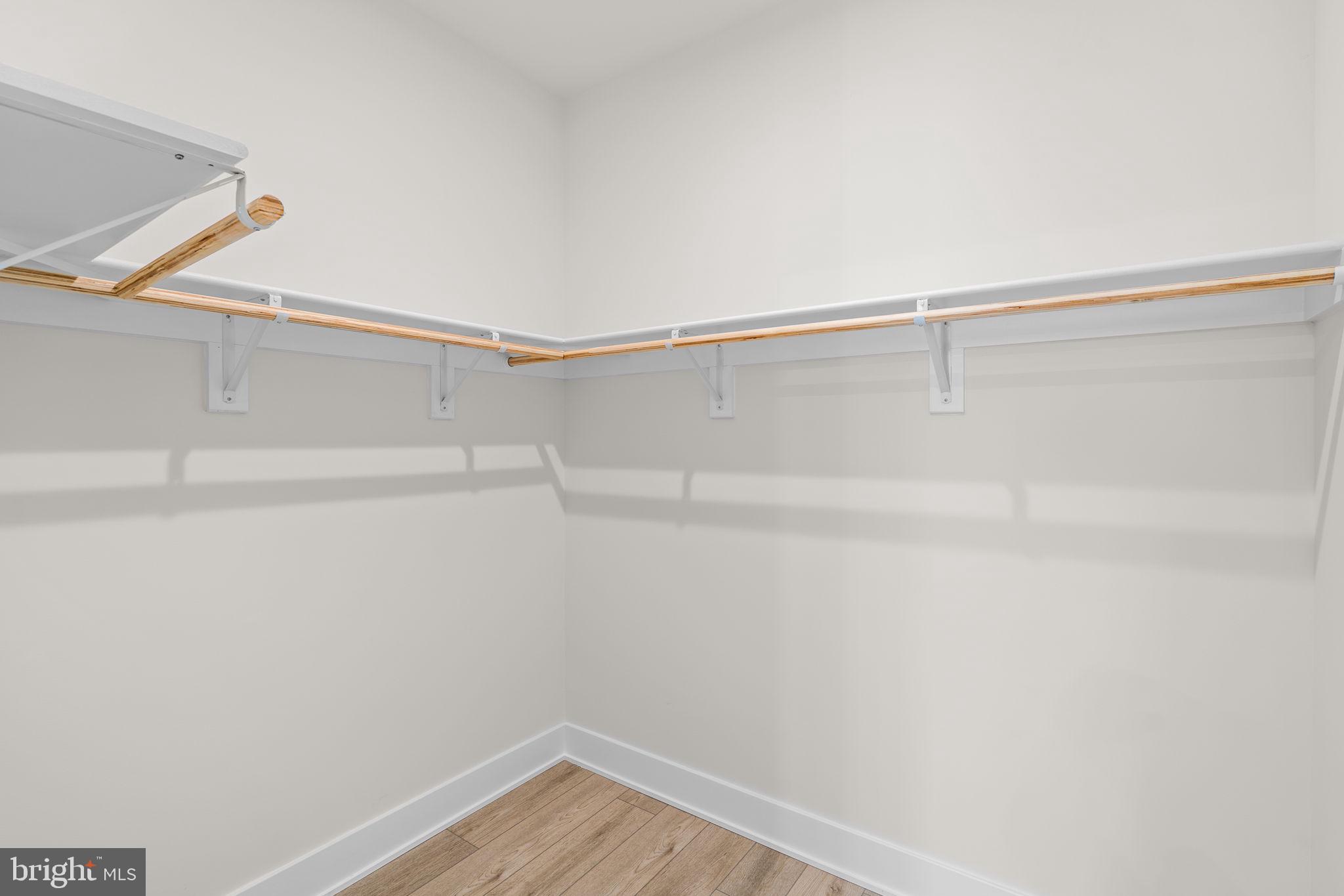 HIATT POINTE AT SNOWDEN BRIDGE - Residential