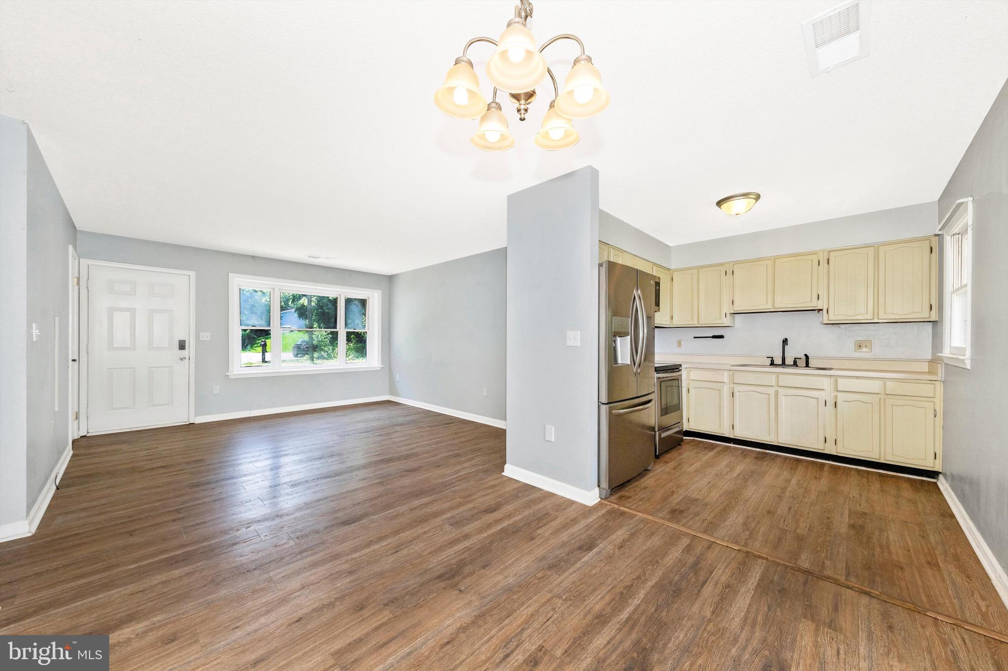 SECURITY HILLS - Residential