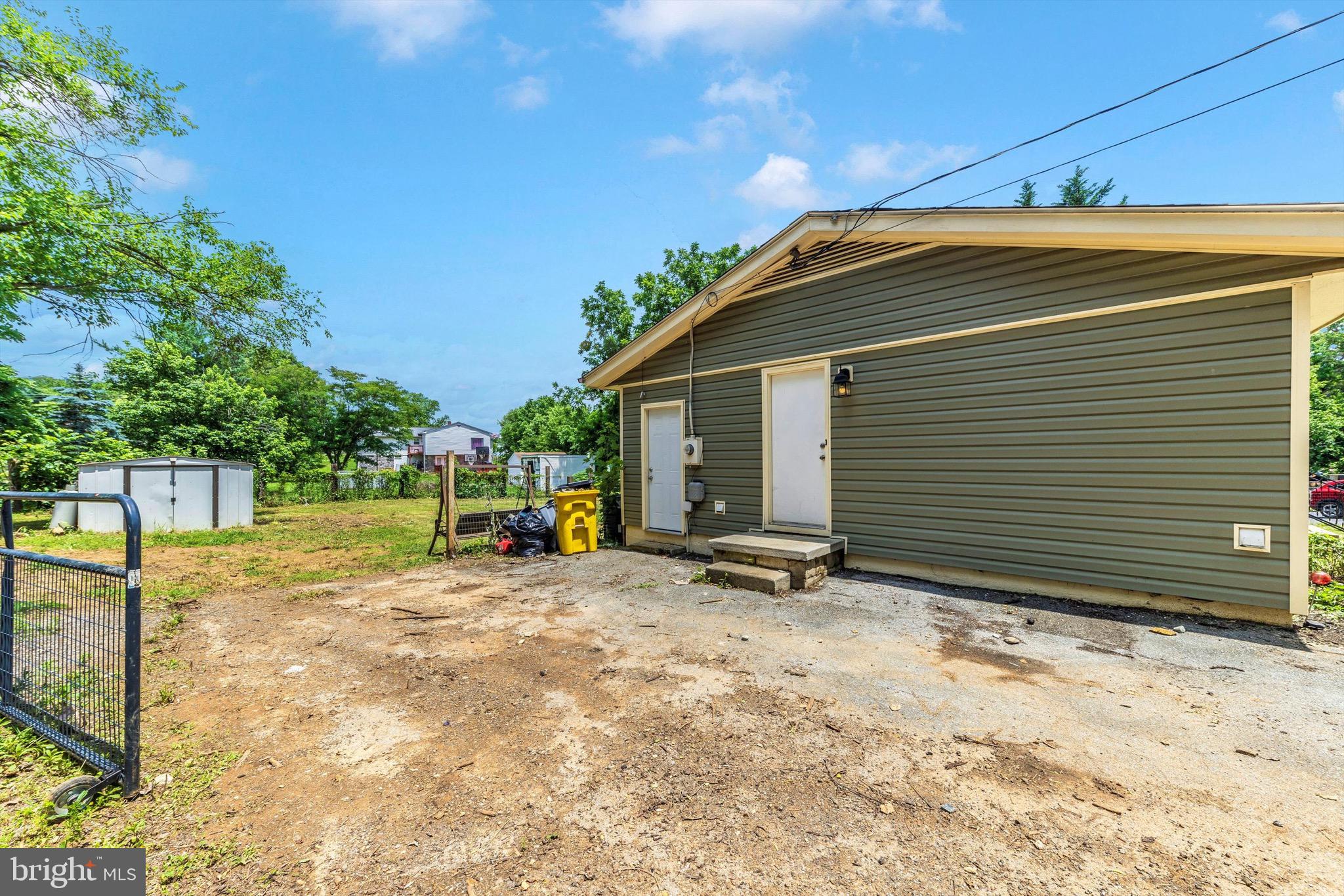 SECURITY HILLS - Residential