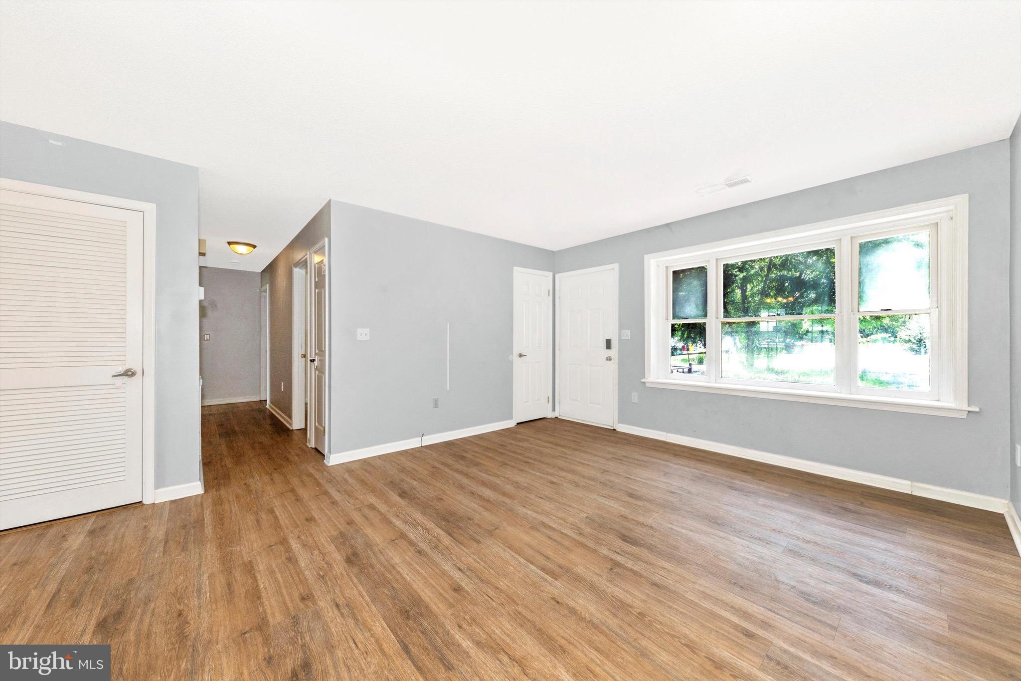 SECURITY HILLS - Residential