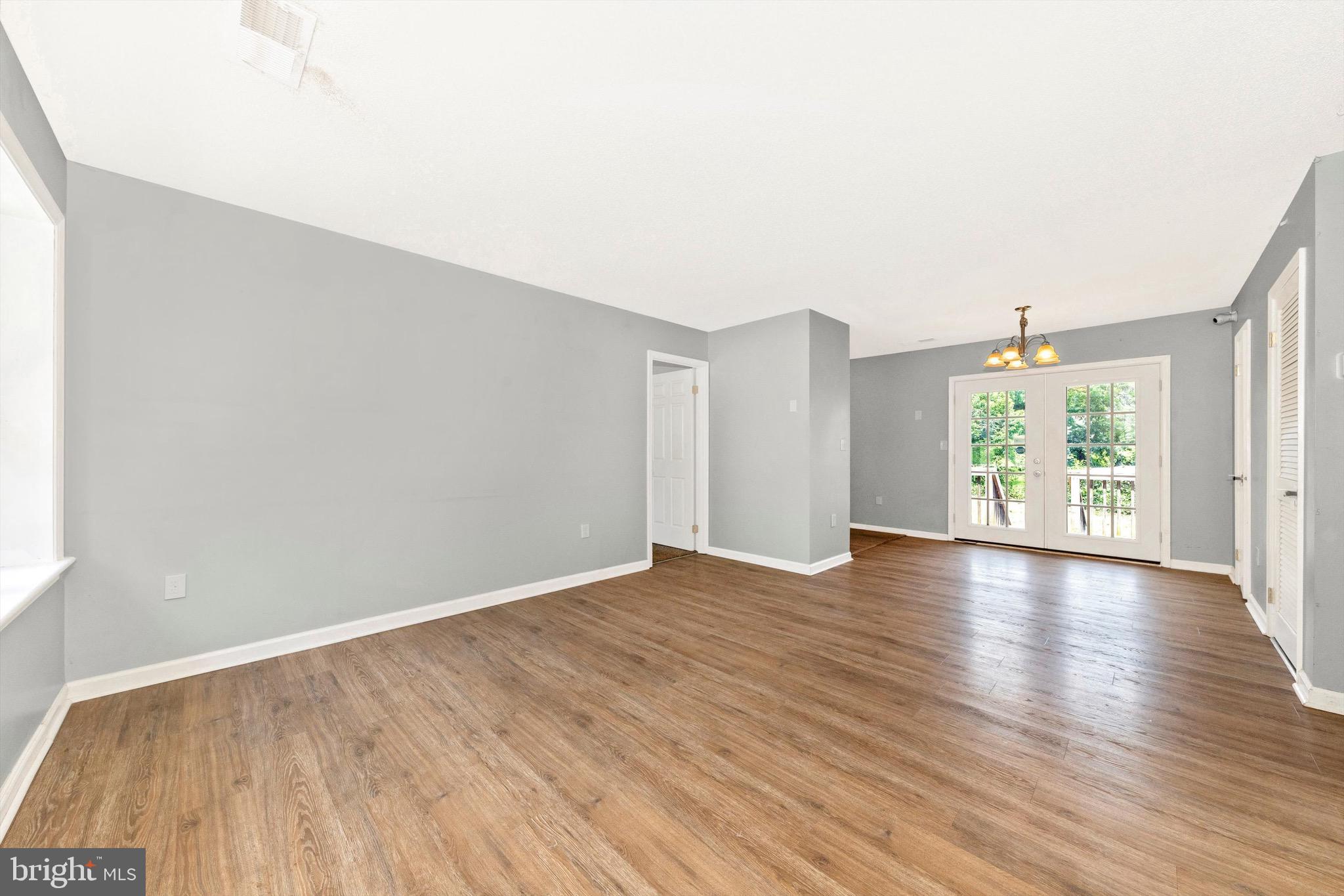 SECURITY HILLS - Residential