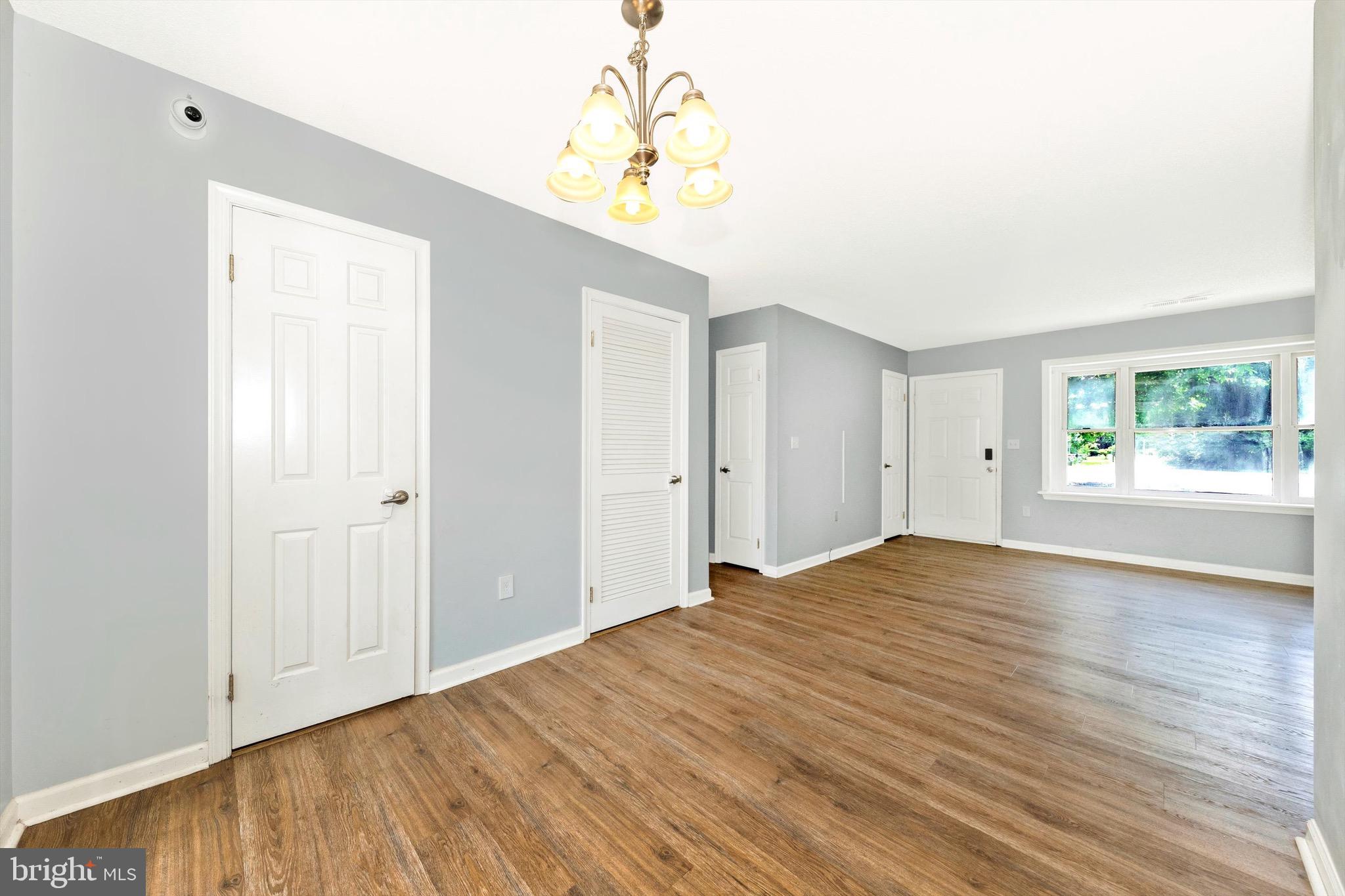 SECURITY HILLS - Residential