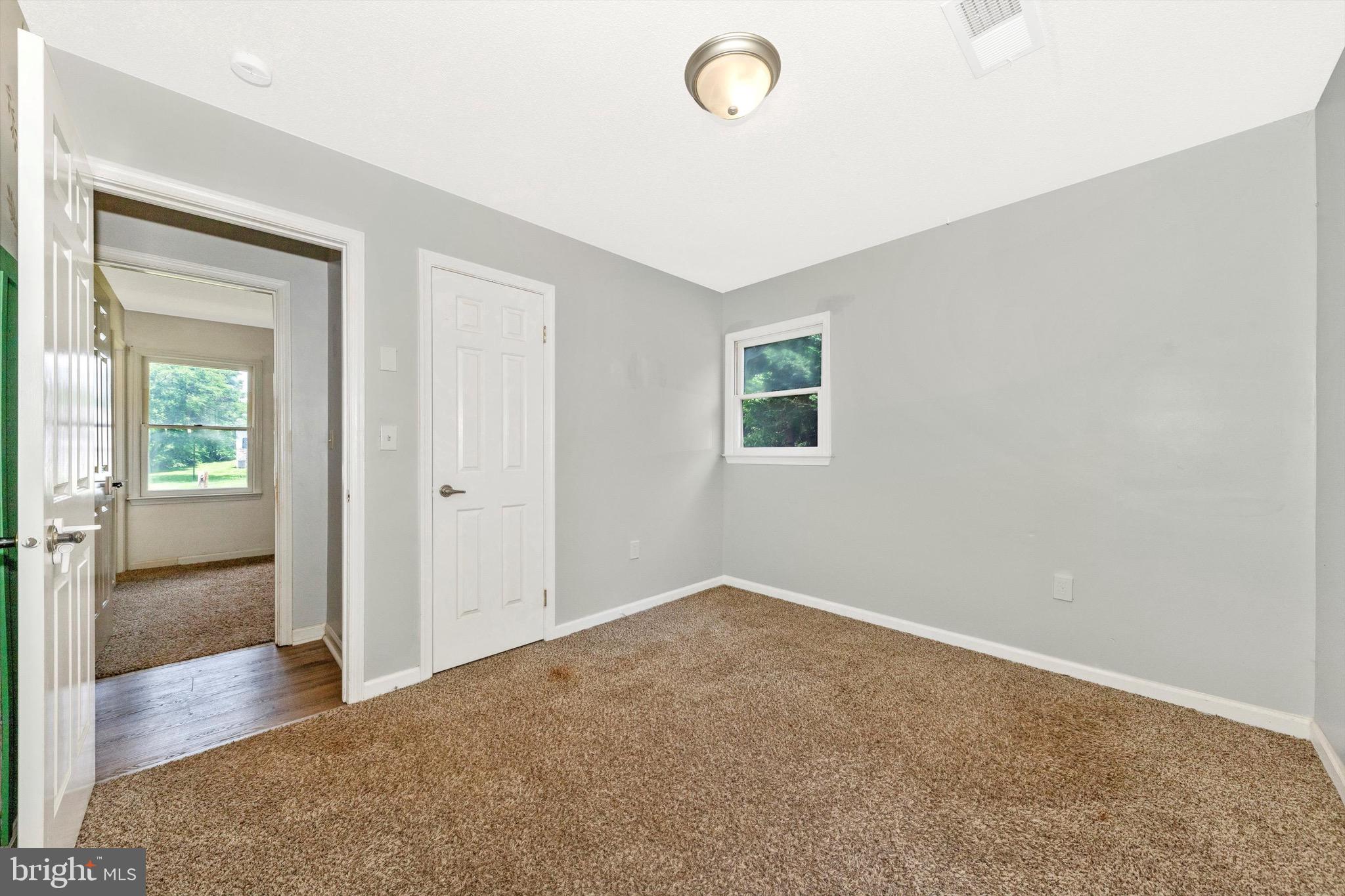 SECURITY HILLS - Residential