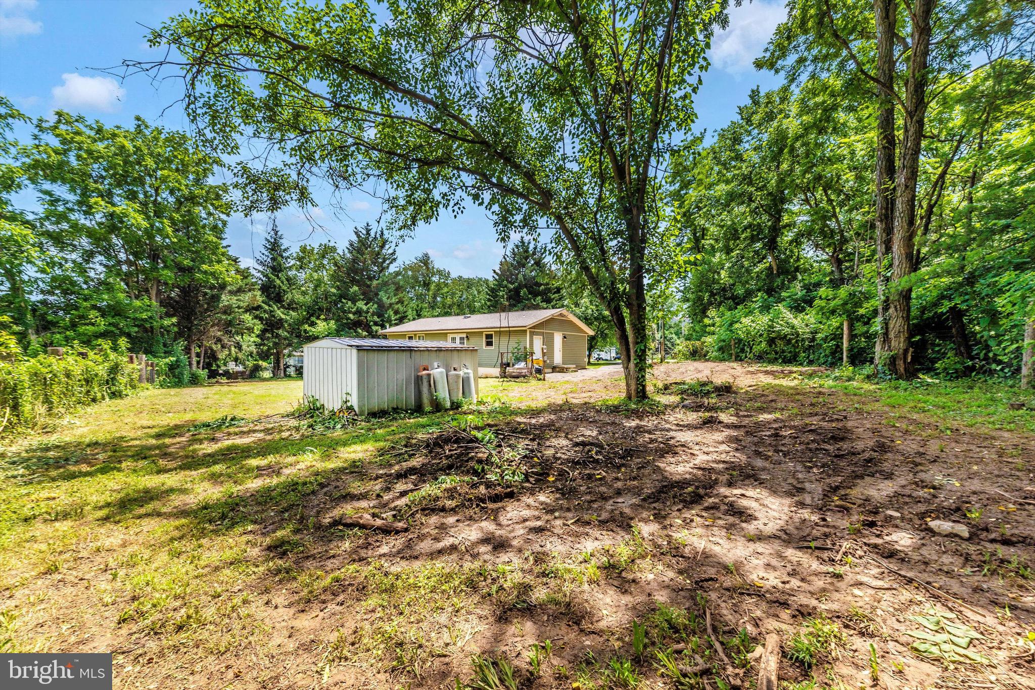 SECURITY HILLS - Residential