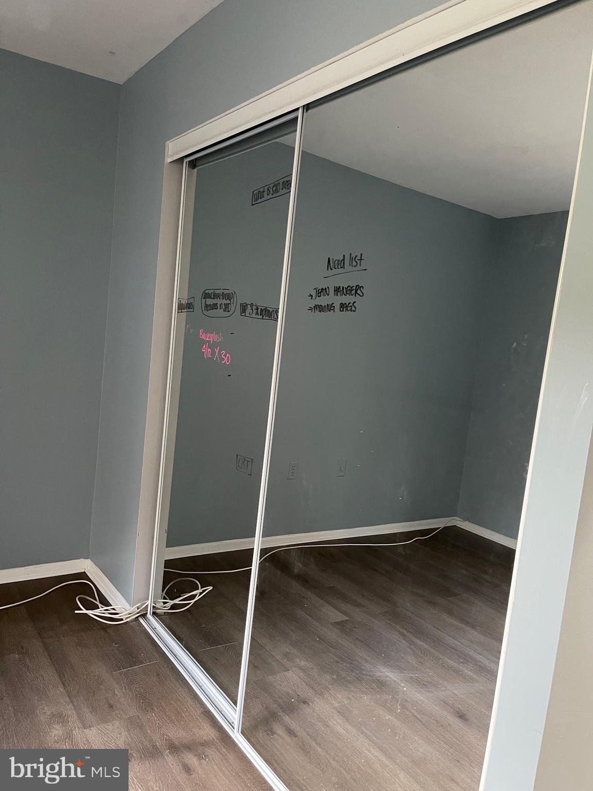 VILLA RIDGE CONDOMINIUM - Residential Lease