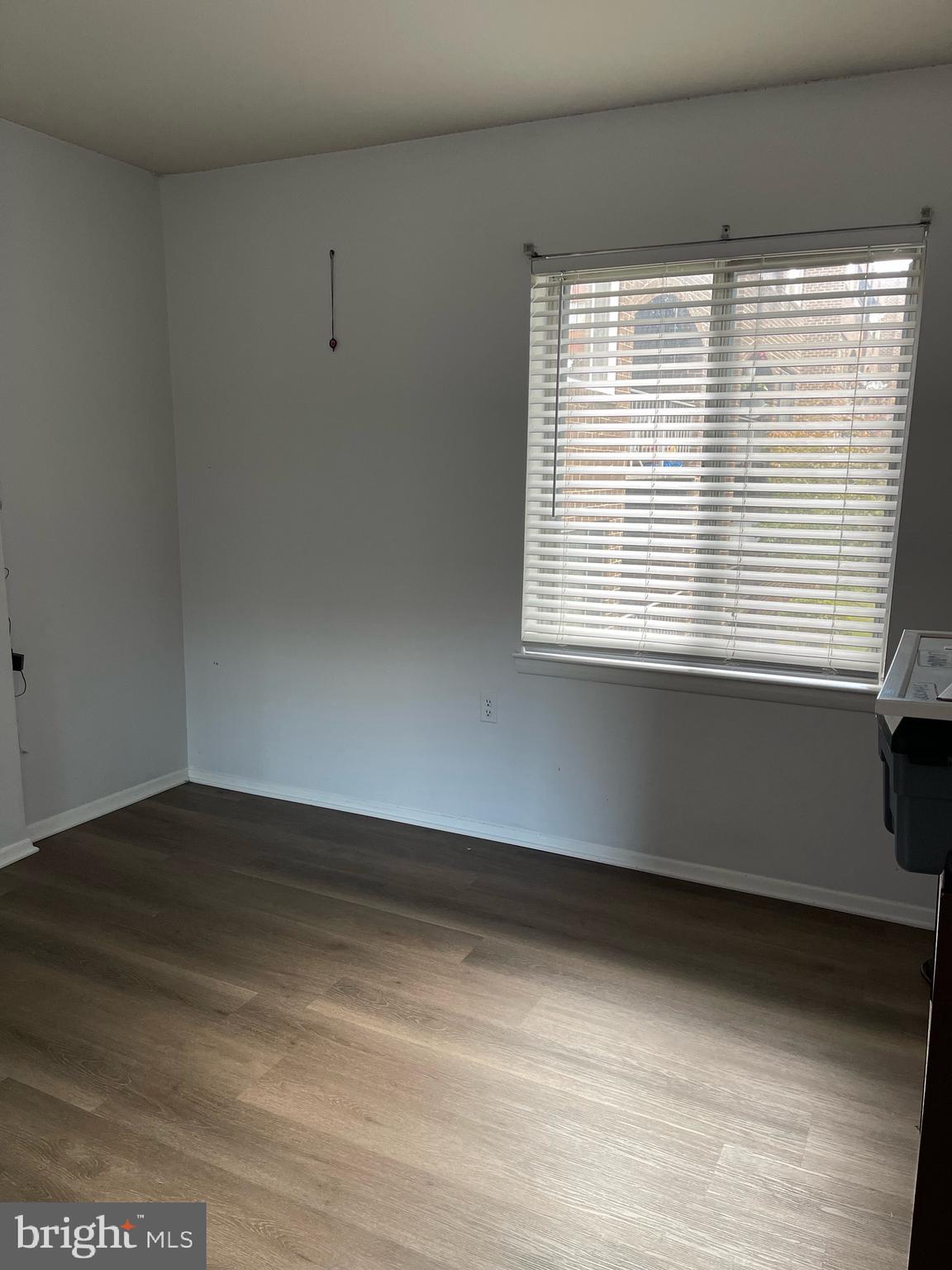 VILLA RIDGE CONDOMINIUM - Residential Lease