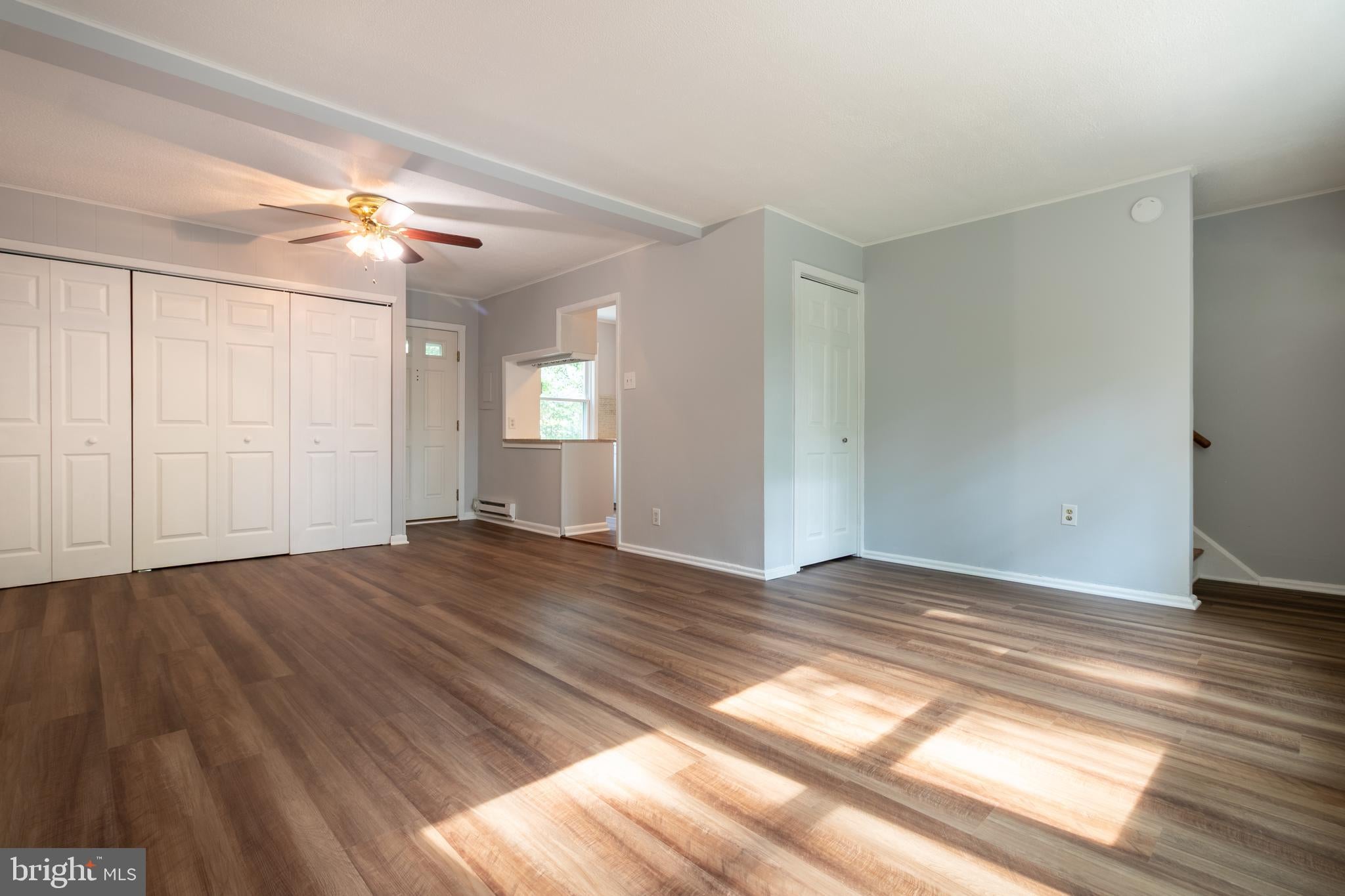13 HILLSIDE ROAD R