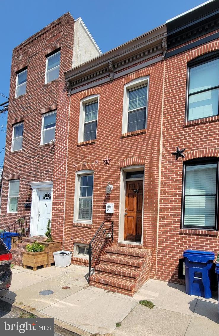20 E HEATH STREET