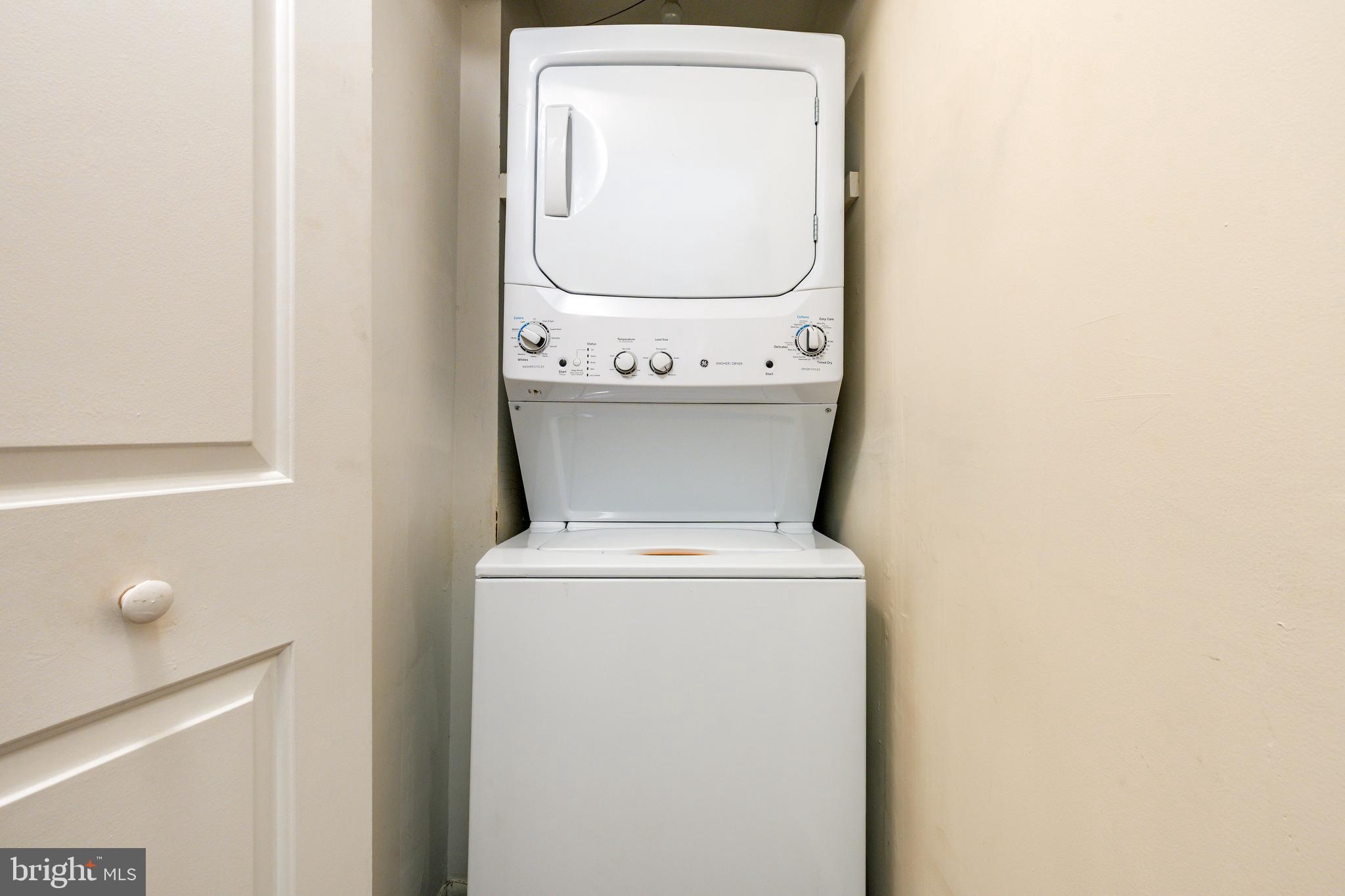 WASHINGTON SQ WEST - Residential Income