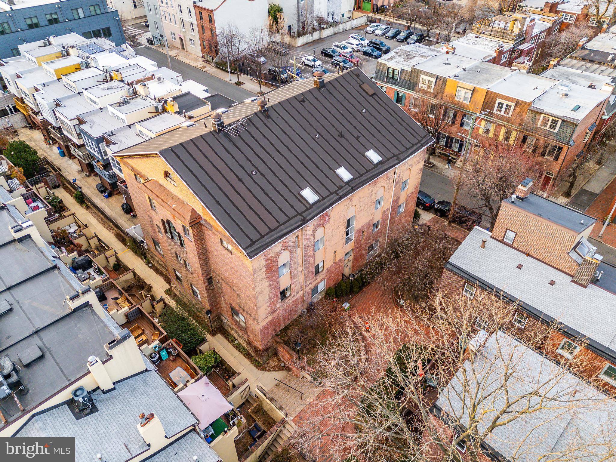 WASHINGTON SQ WEST - Residential Income