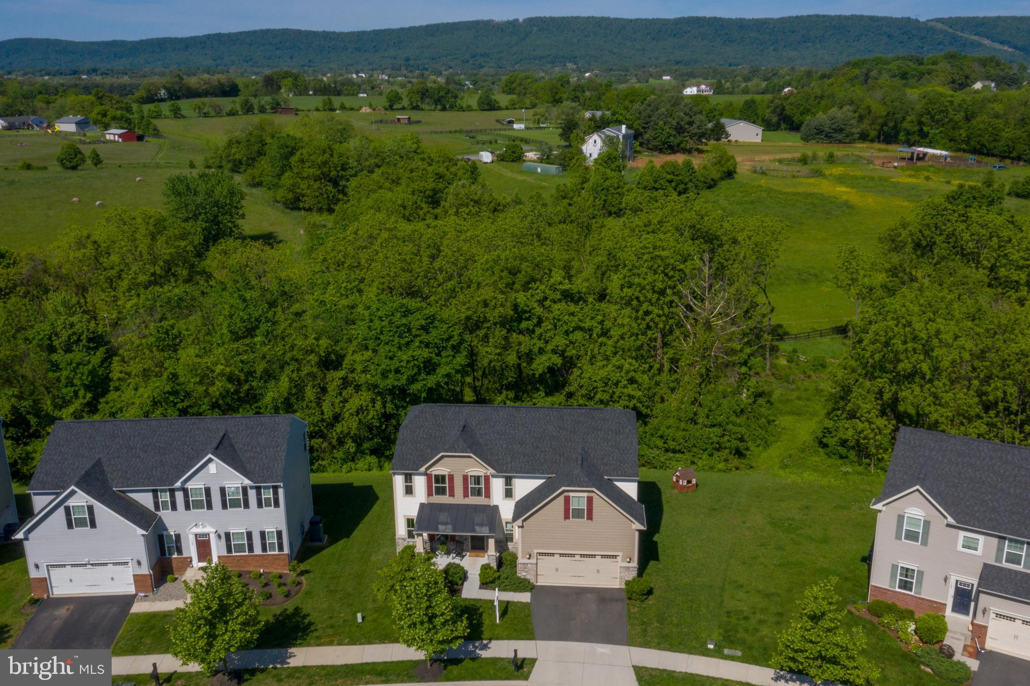 LOVETTSVILLE TOWN CENTER - Residential