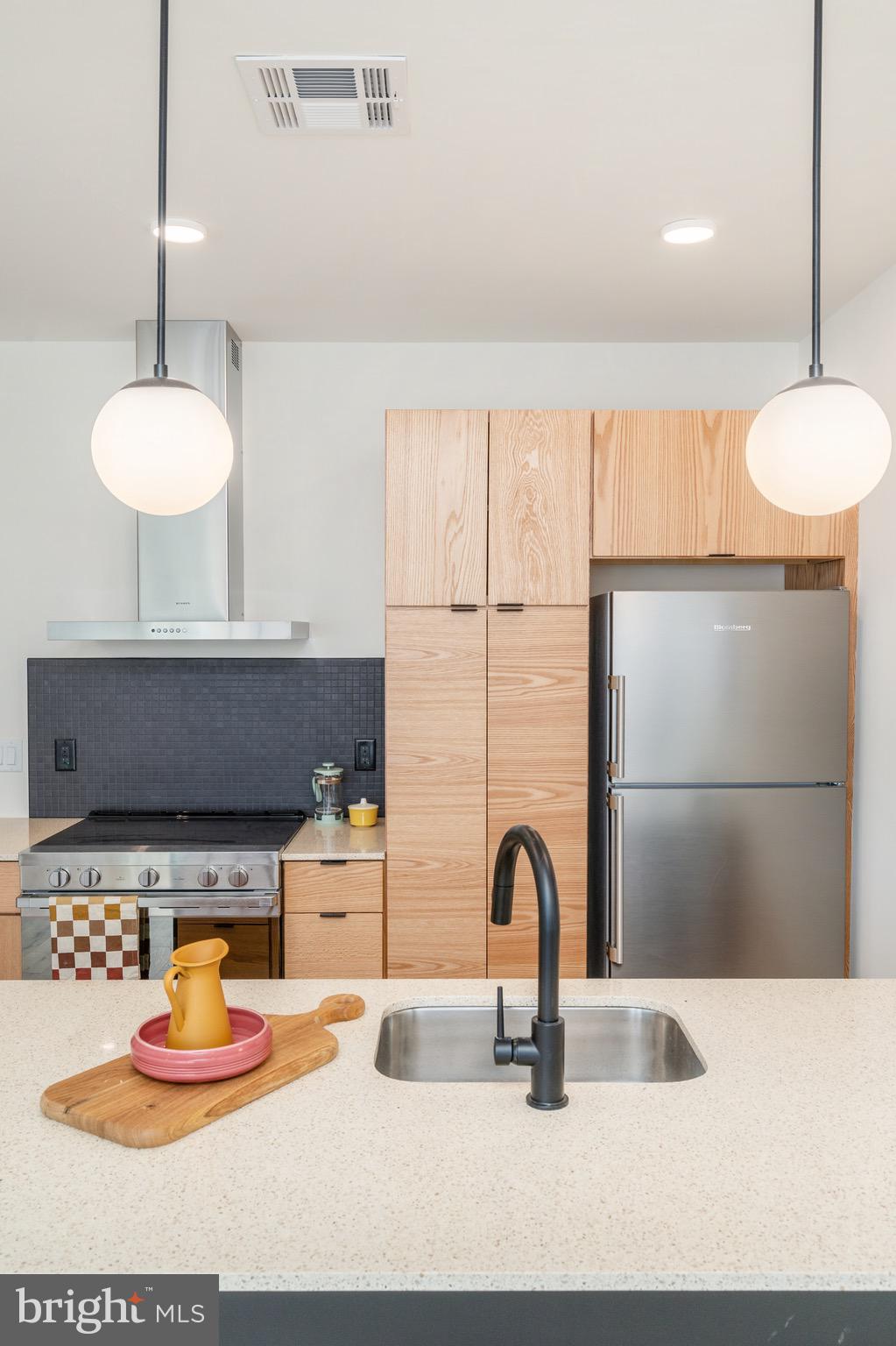 FISHTOWN - Residential Lease