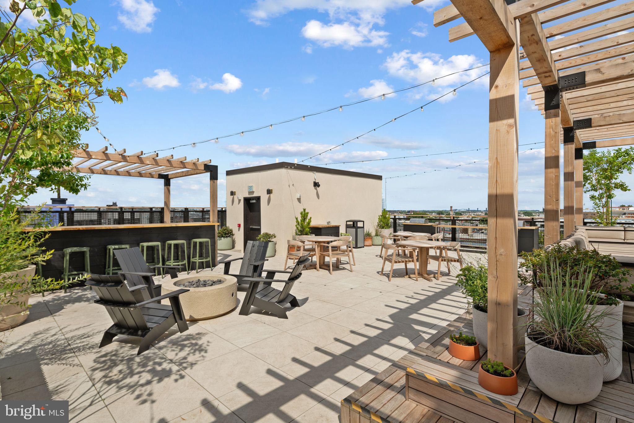 FISHTOWN - Residential Lease