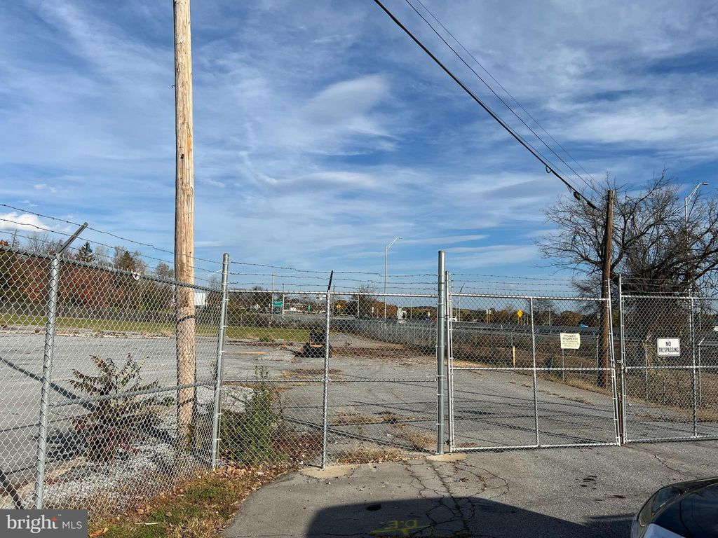 Photo of 0 S Eisenhower Boulevard, MIDDLETOWN, PA 17057 (MLS # PADA2039254)