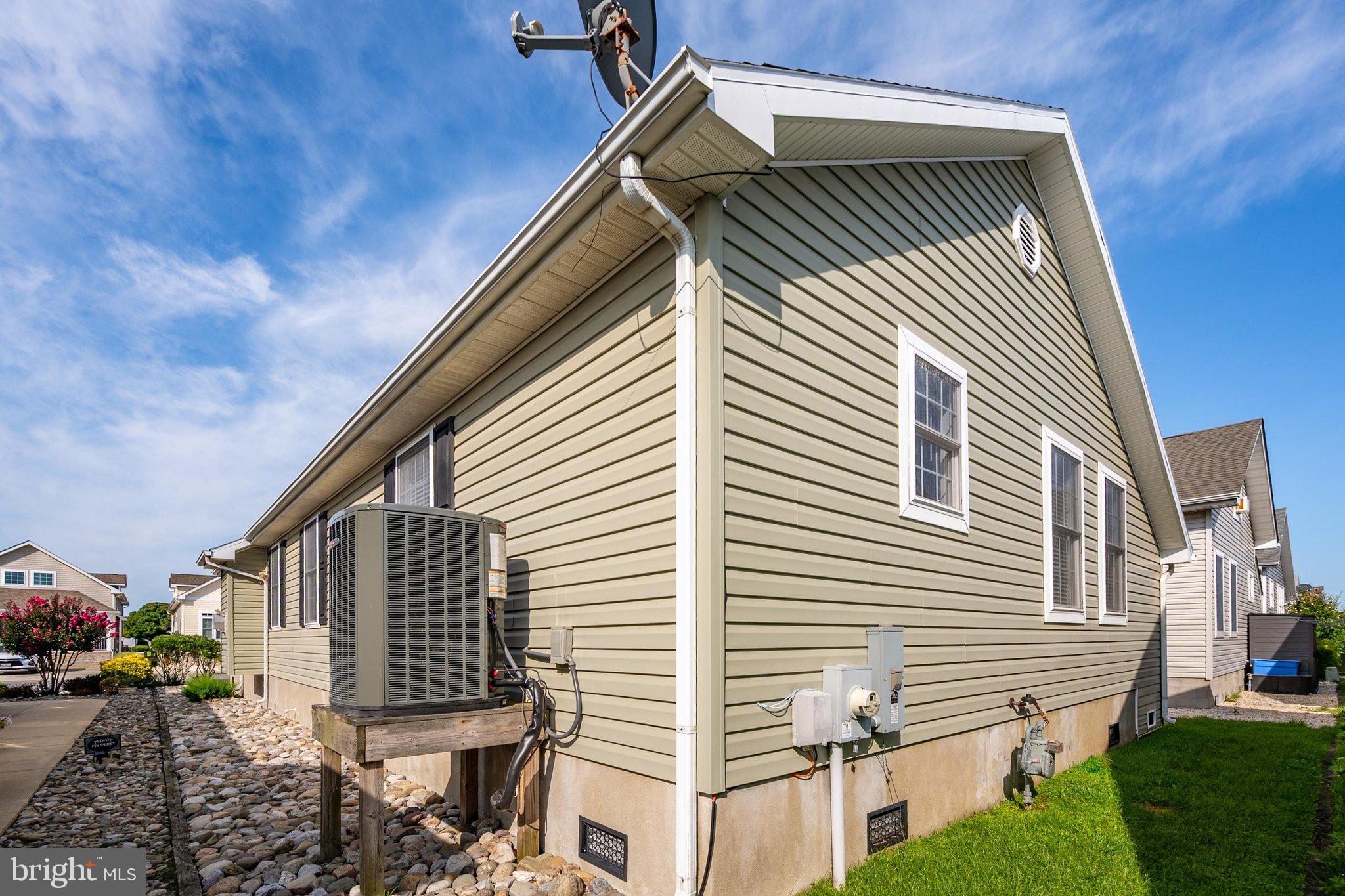 138 YAWL DRIVE