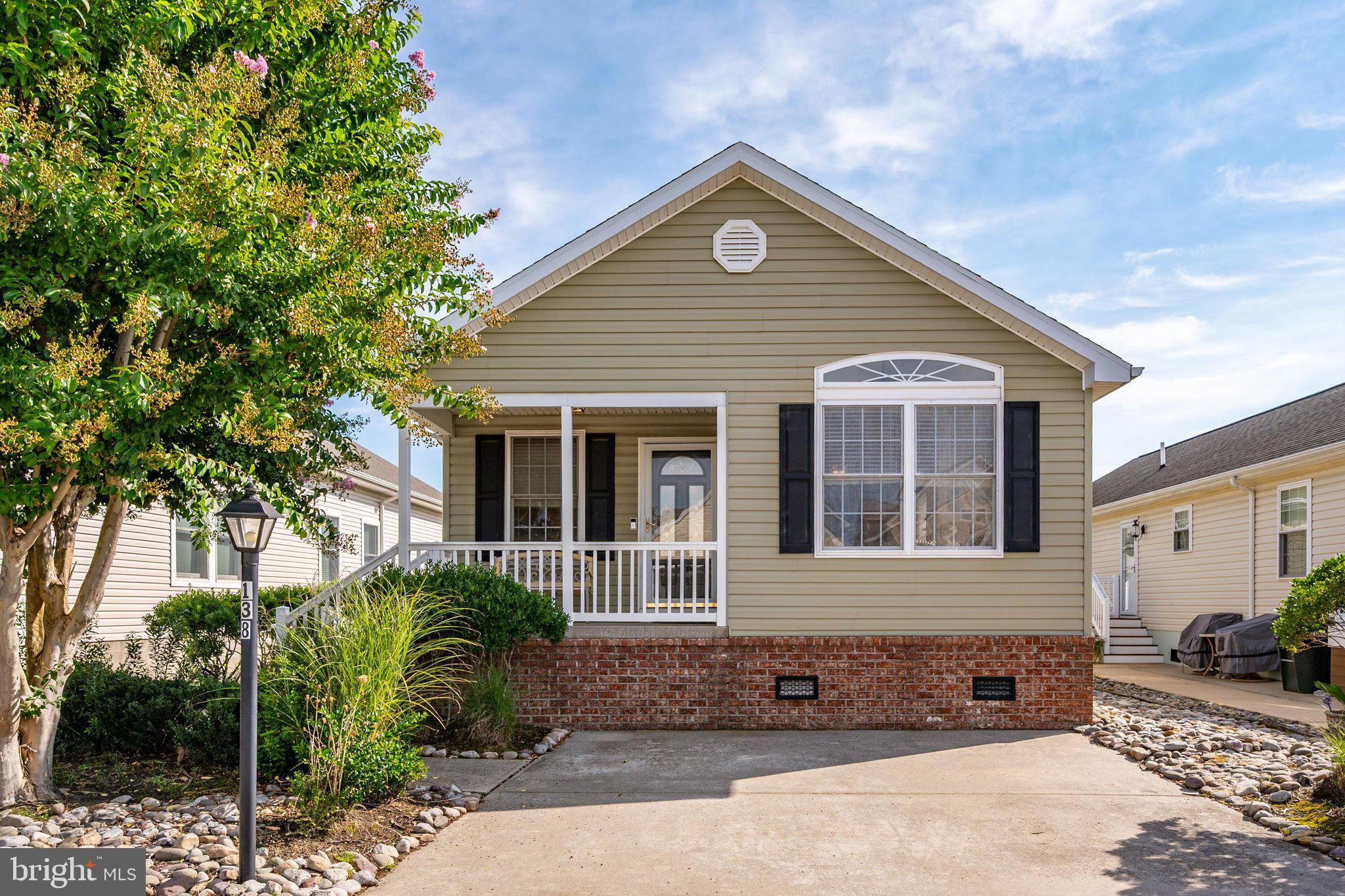 138 YAWL DRIVE