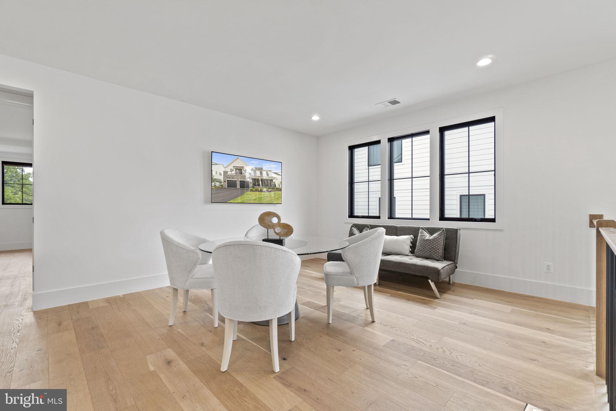 RETREAT AT MCLEAN AND MEHR FARM - Residential