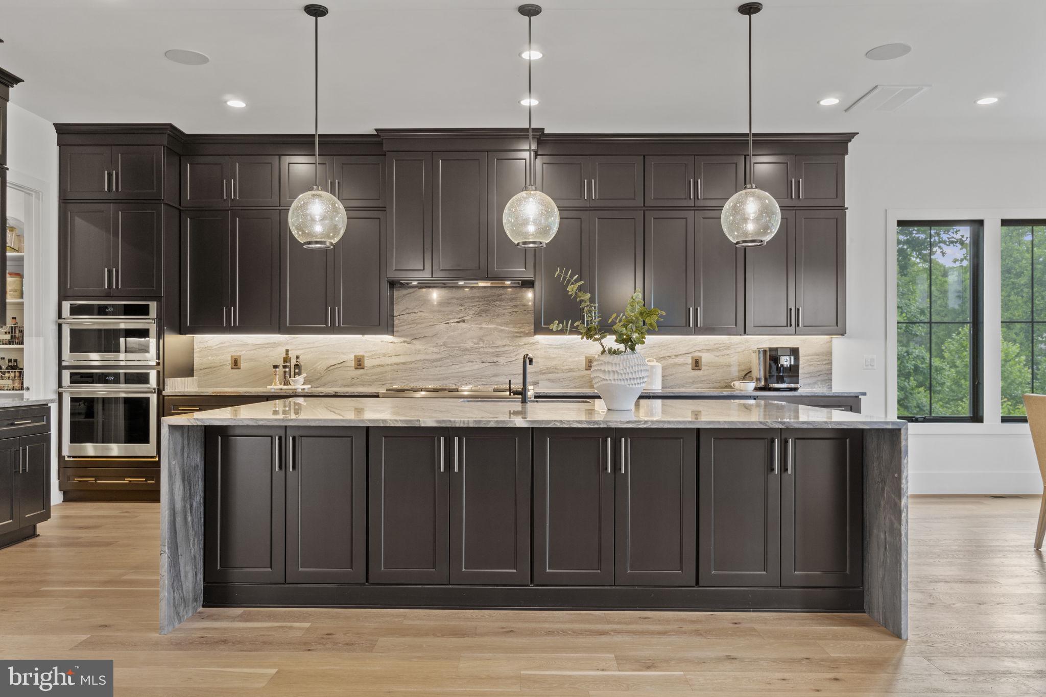 RETREAT AT MCLEAN AND MEHR FARM - Residential