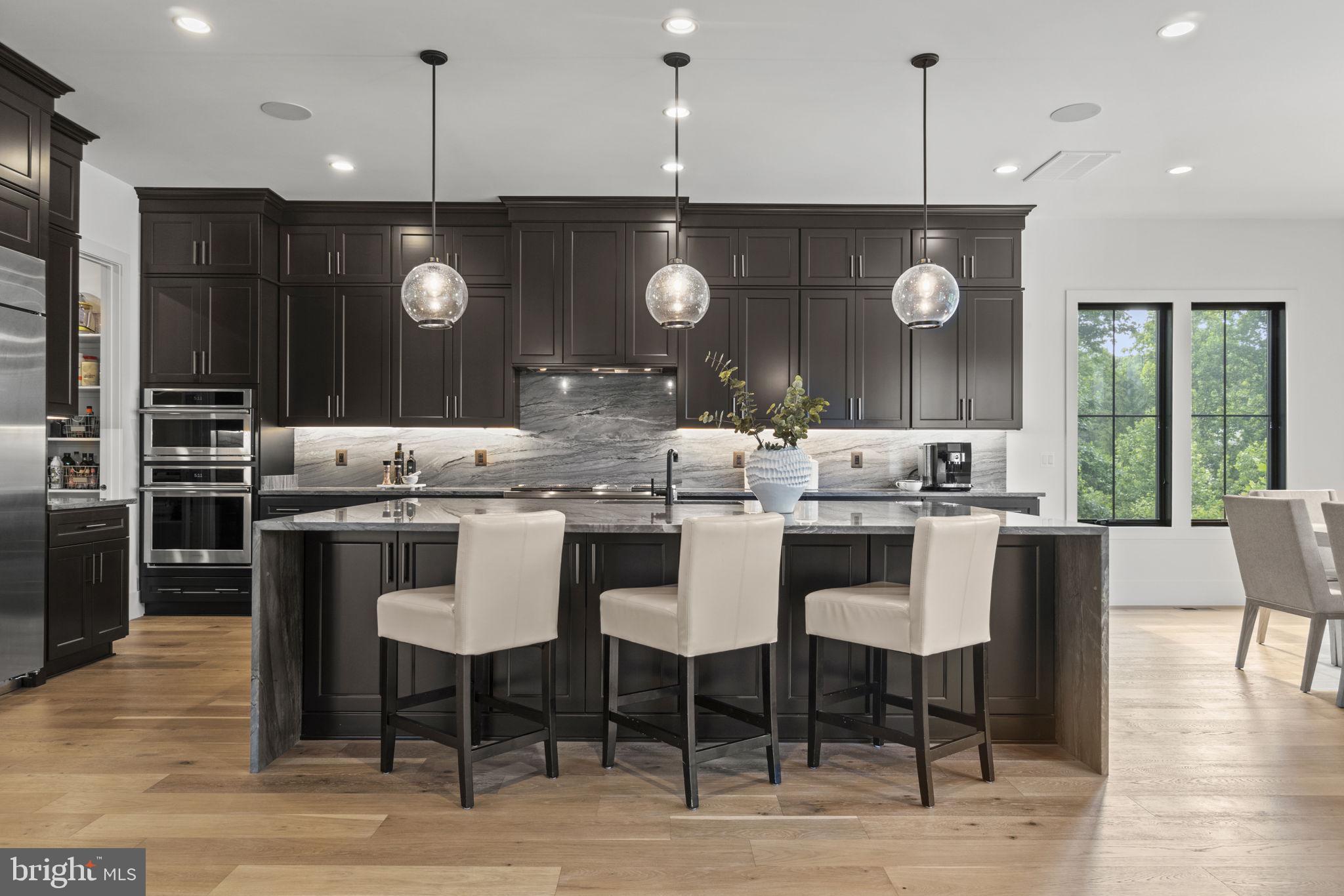 RETREAT AT MCLEAN AND MEHR FARM - Residential