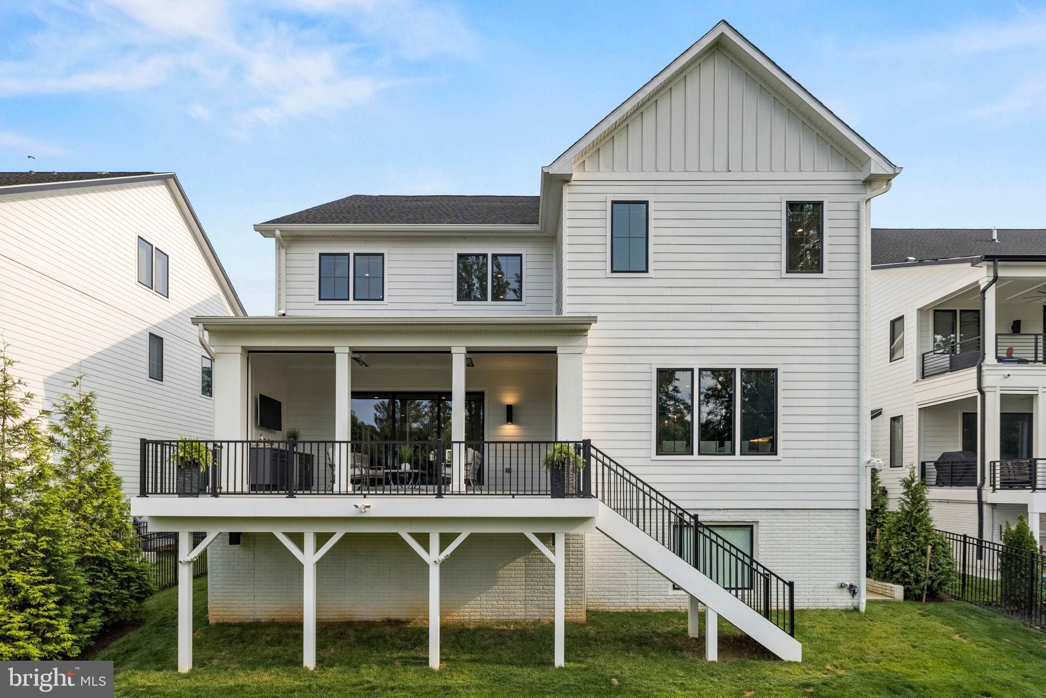 RETREAT AT MCLEAN AND MEHR FARM - Residential