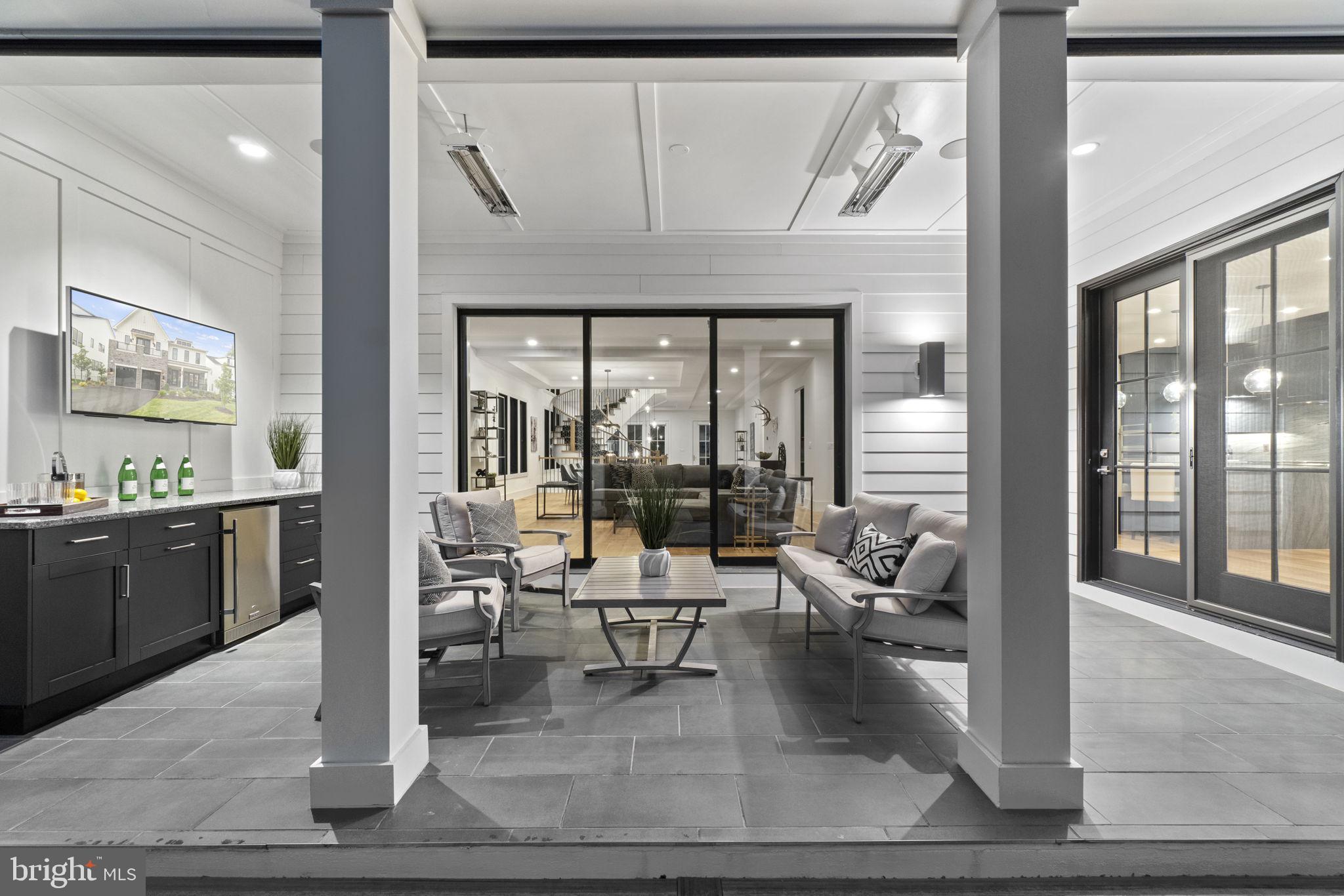 RETREAT AT MCLEAN AND MEHR FARM - Residential