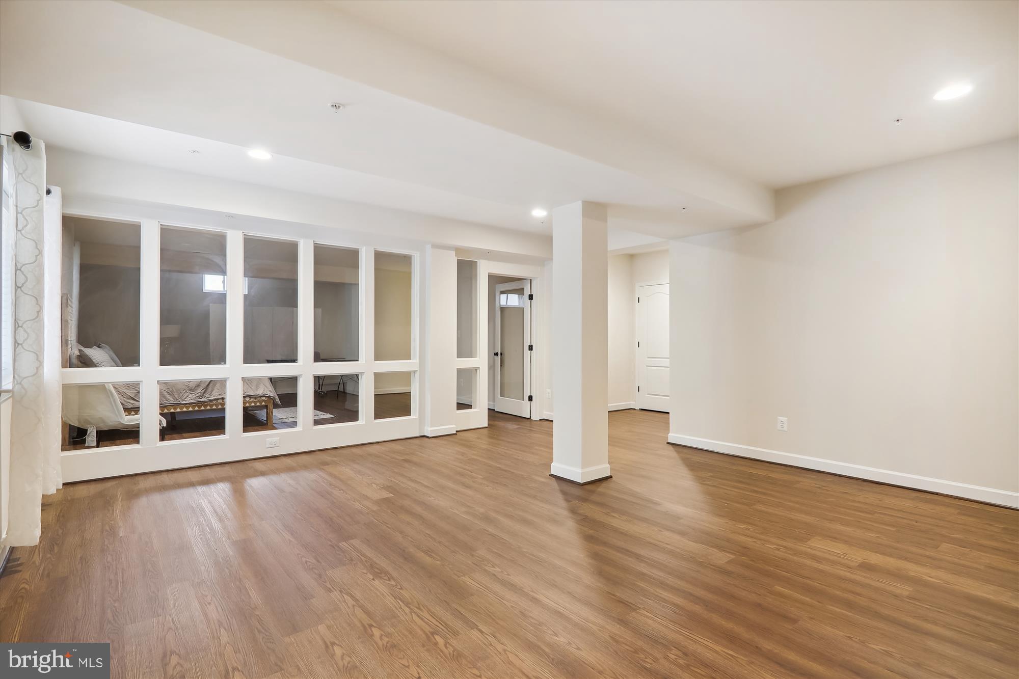 POPLAR RUN - Residential