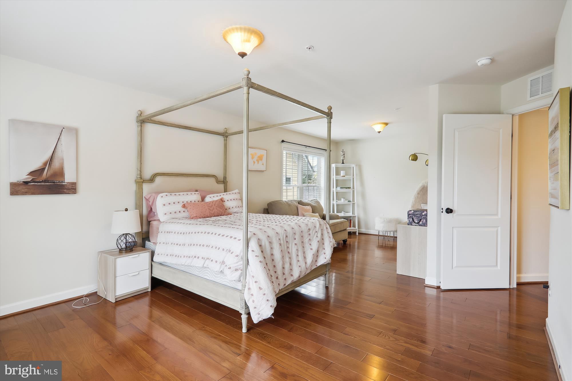 POPLAR RUN - Residential