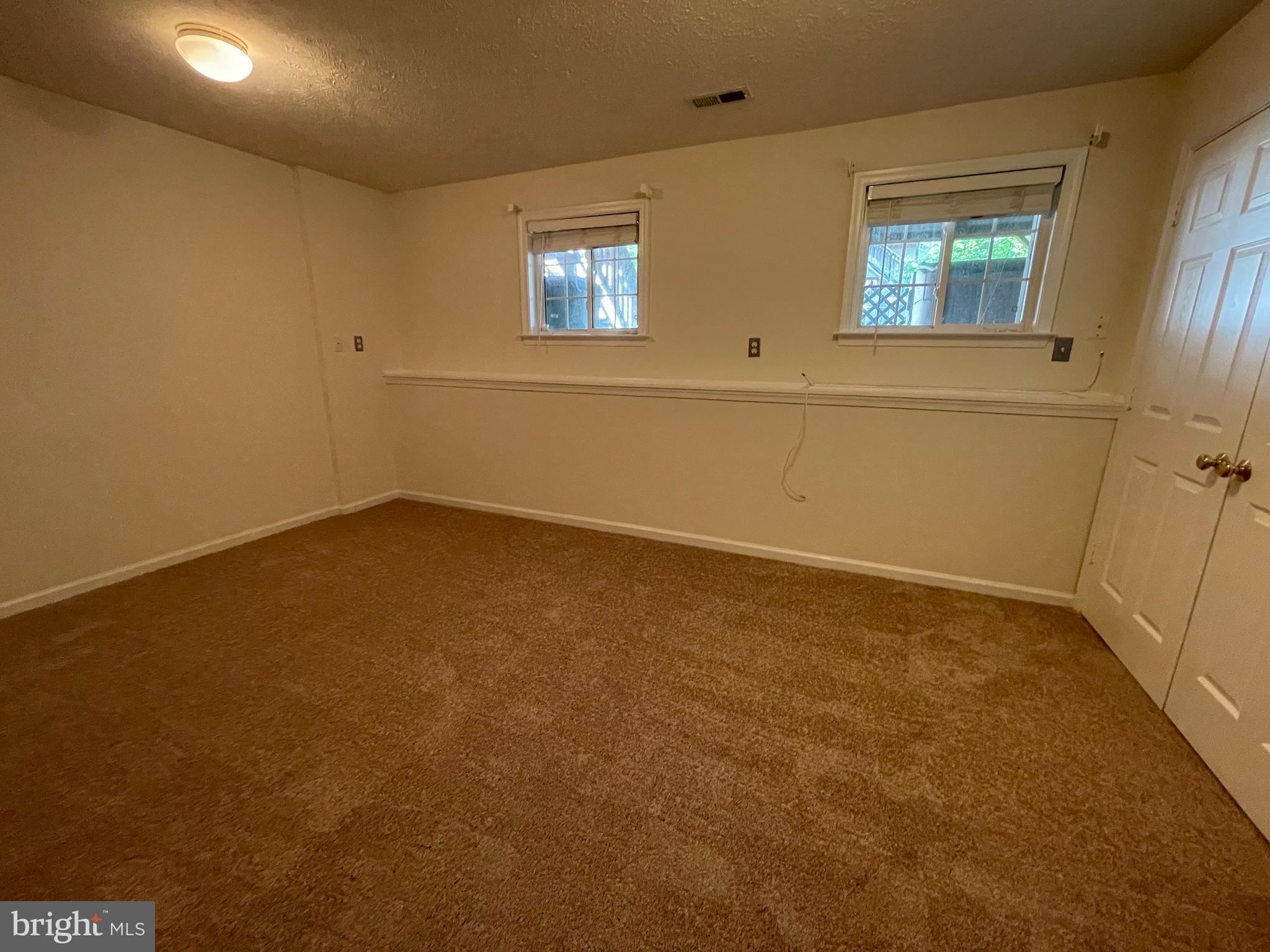 CHARLESTOWN COMMONS - Residential