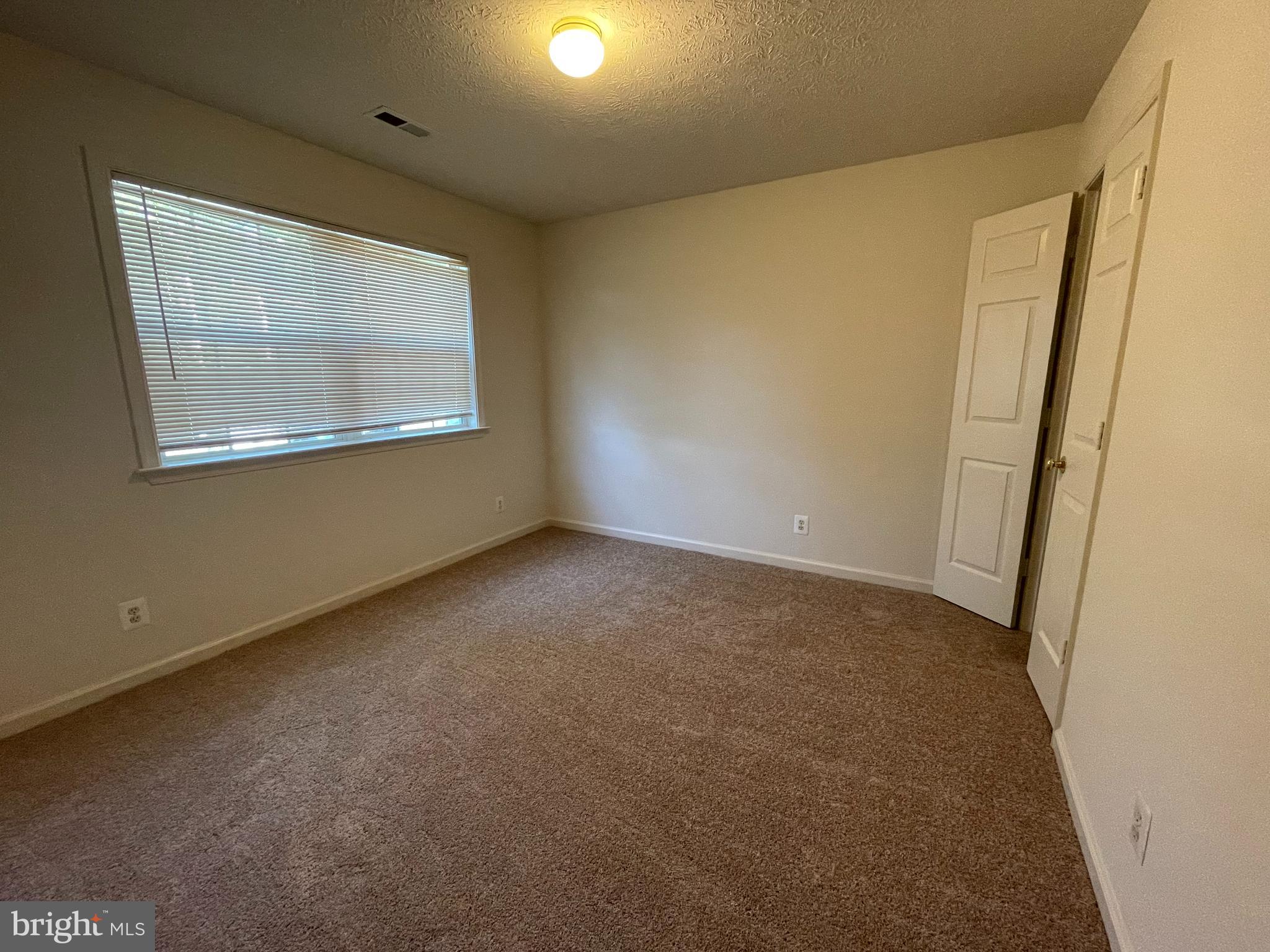 CHARLESTOWN COMMONS - Residential