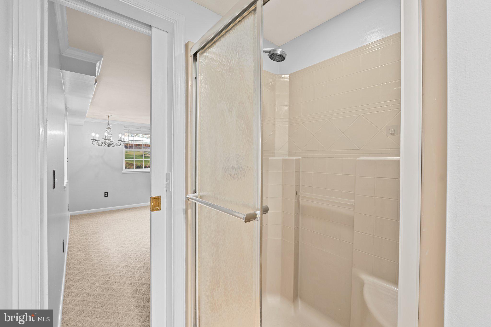 WILDWOOD MANOR - Residential Lease