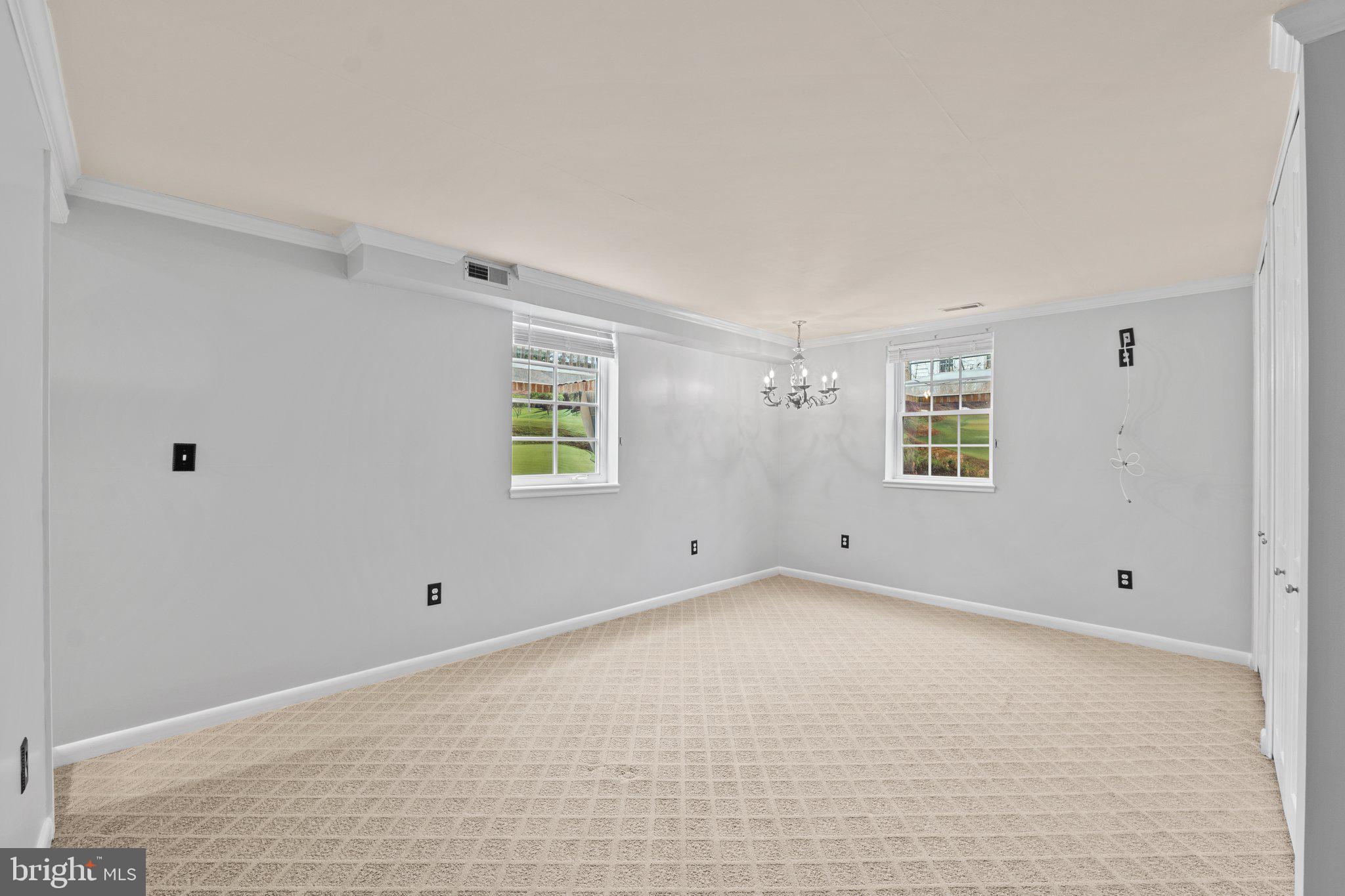 WILDWOOD MANOR - Residential Lease