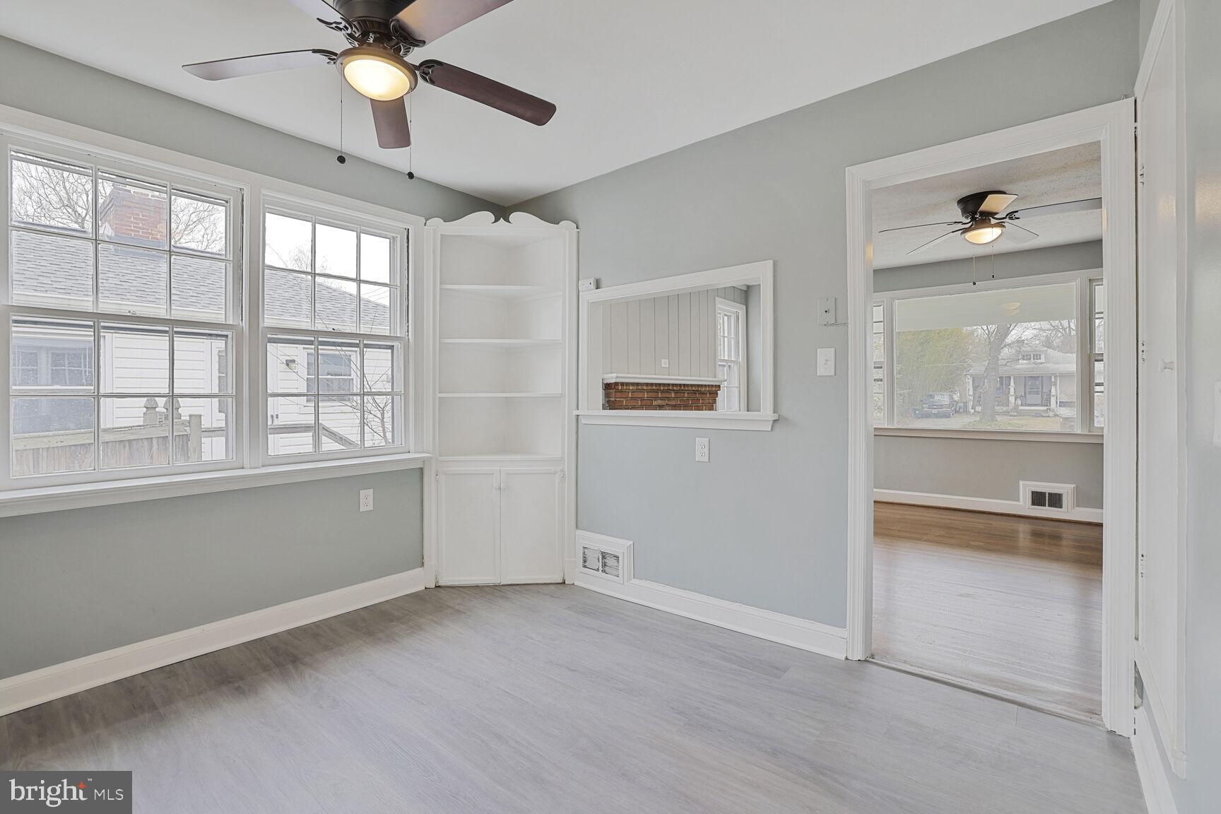 530 W MONTGOMERY AVENUE