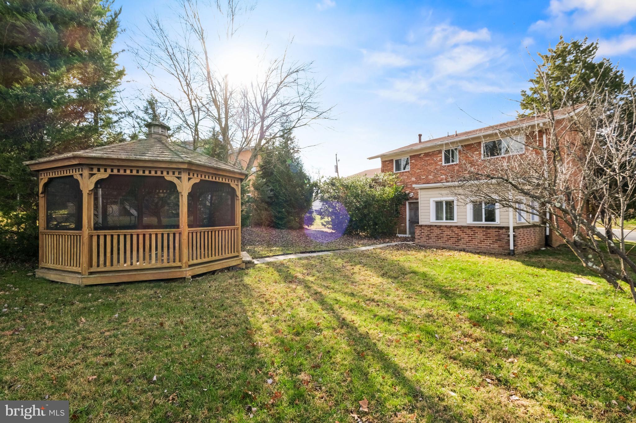 REGENCY ESTATES - Residential