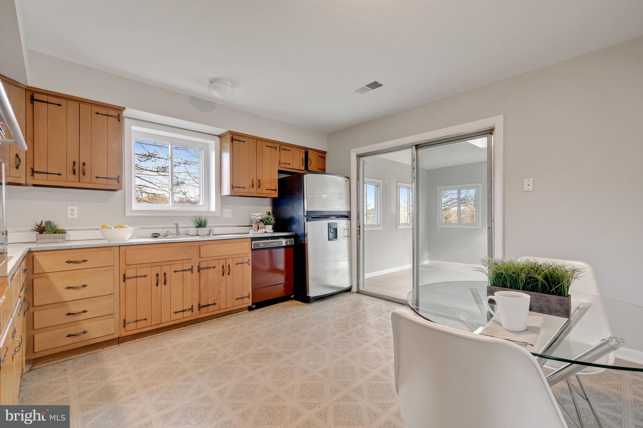 REGENCY ESTATES - Residential