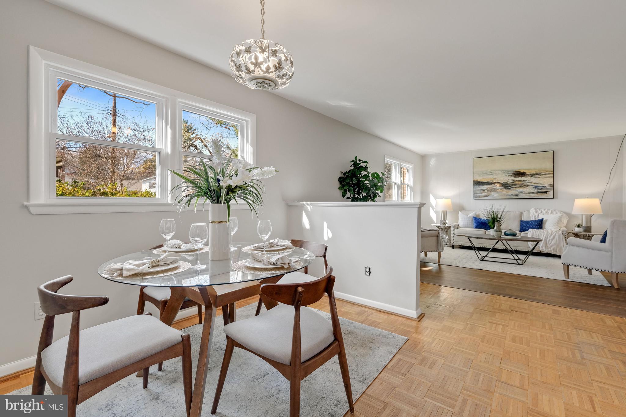 REGENCY ESTATES - Residential