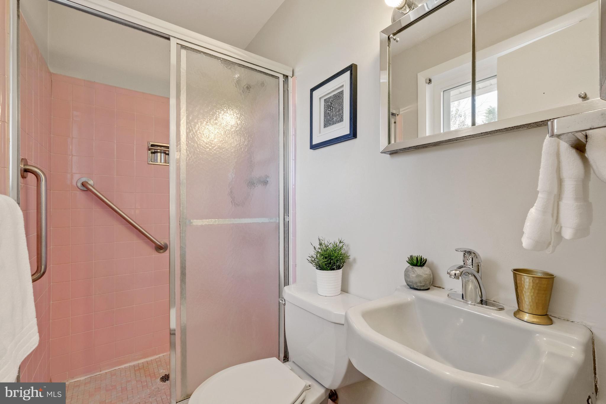 REGENCY ESTATES - Residential