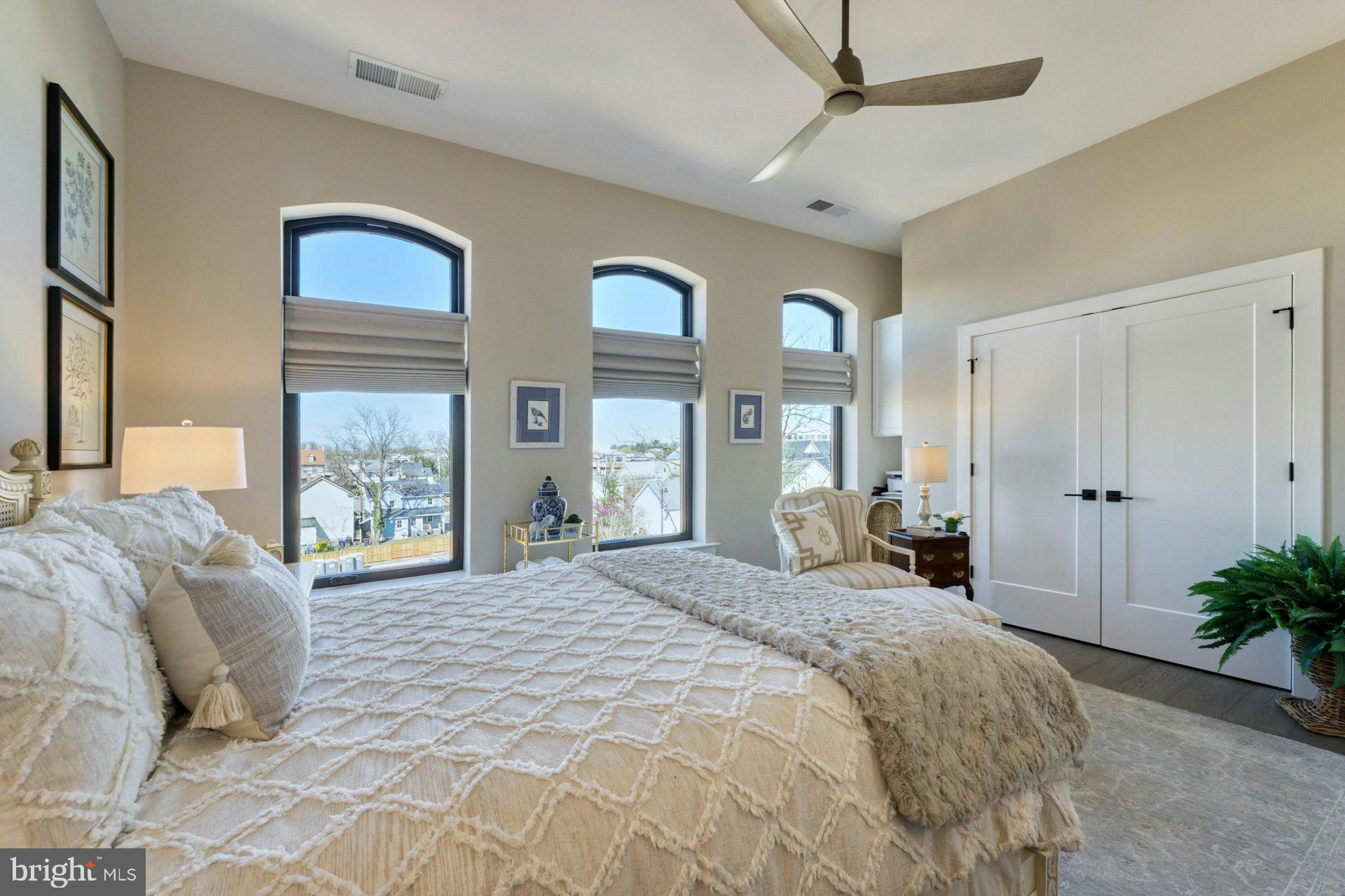 KING STREET STATION CONDO - Residential