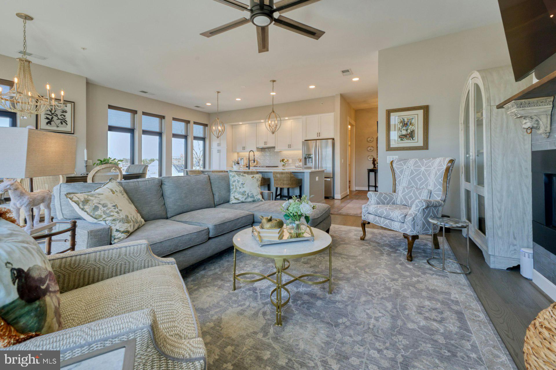 KING STREET STATION CONDO - Residential