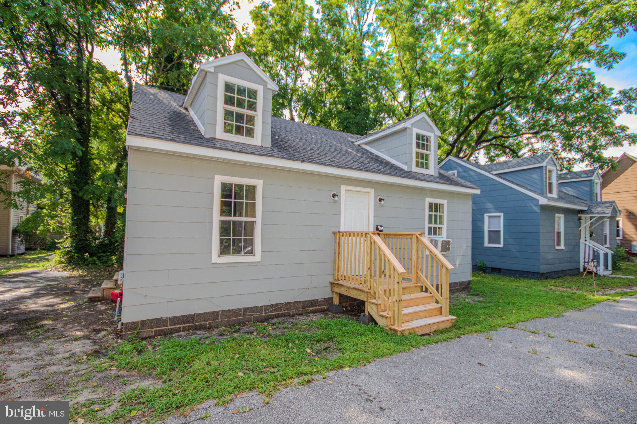 403 NEWTON TERRACE