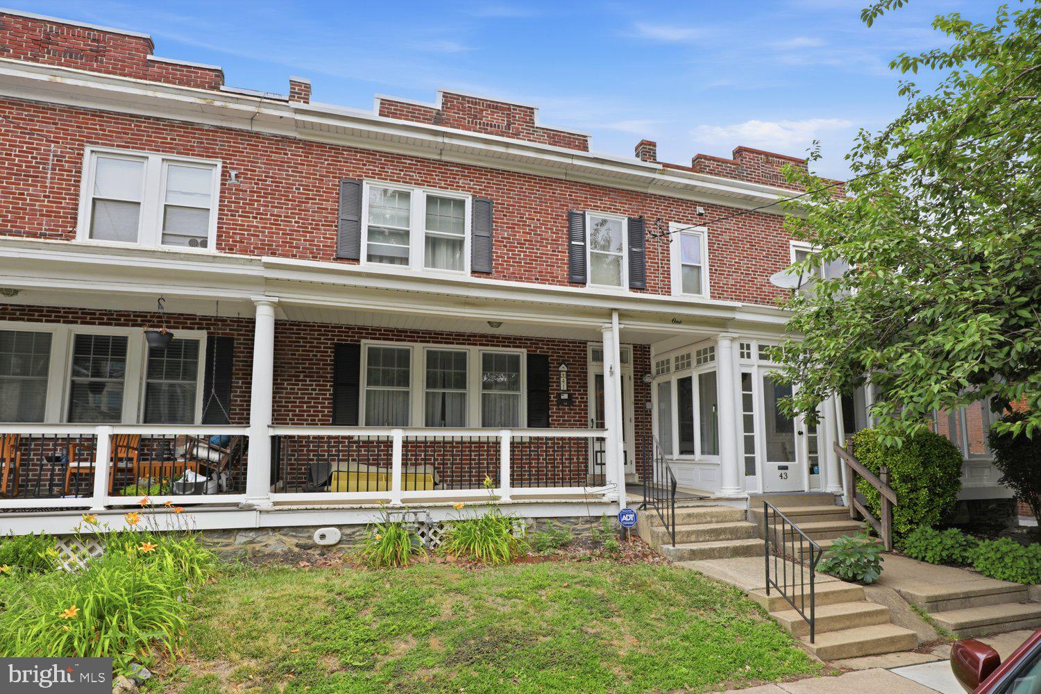 41 E ROSS STREET