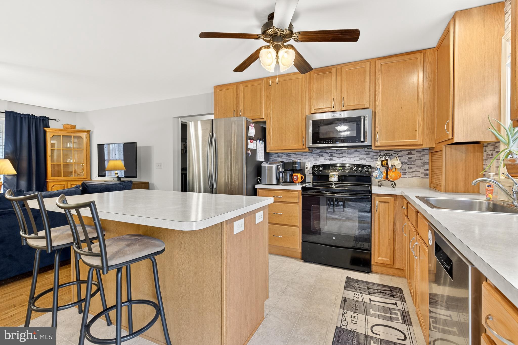 THE CROSSINGS AT SWEETBRIAR - Residential