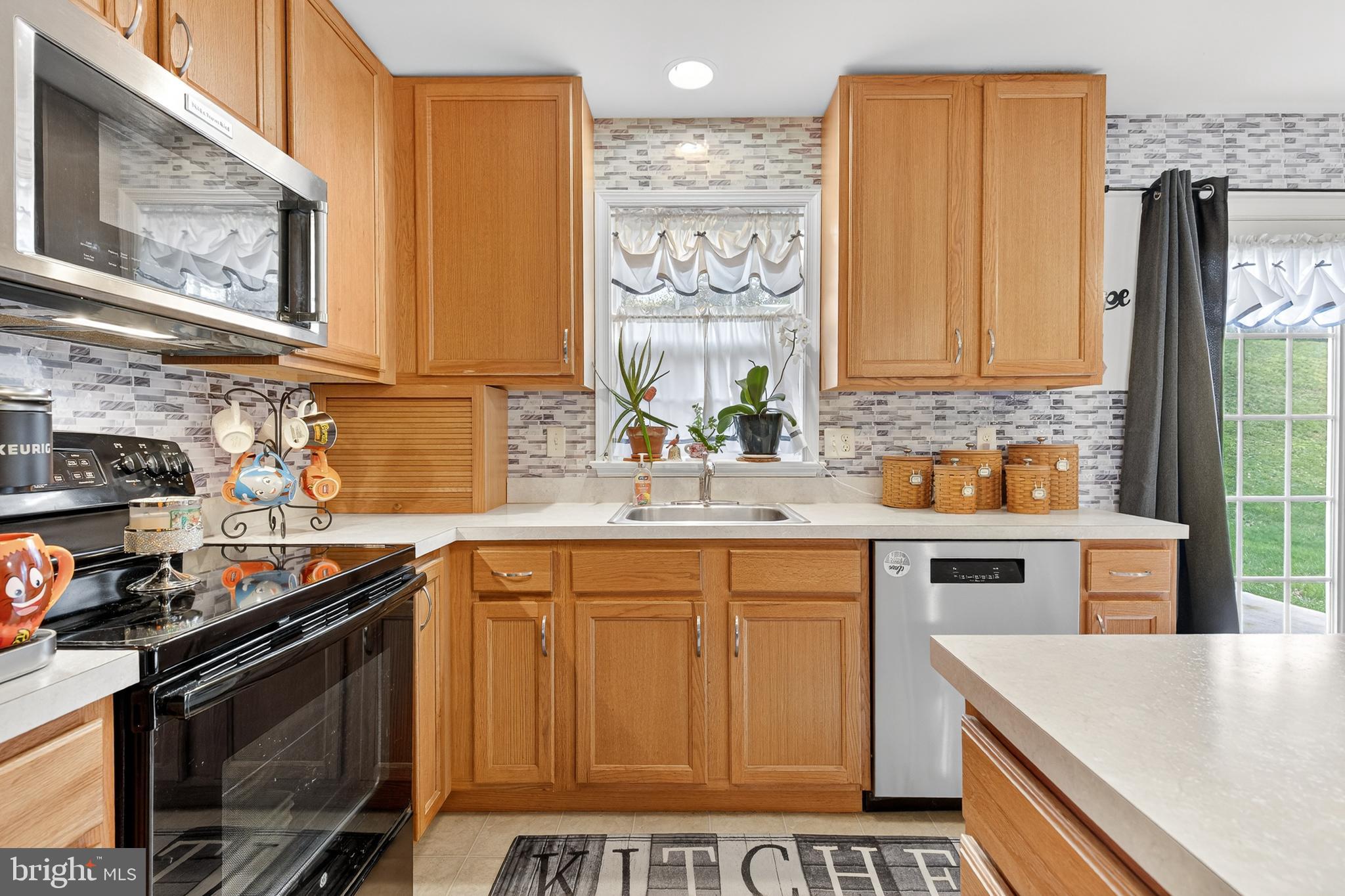 THE CROSSINGS AT SWEETBRIAR - Residential