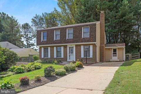 6122 MANTLE ROAD BURKE VA 22015