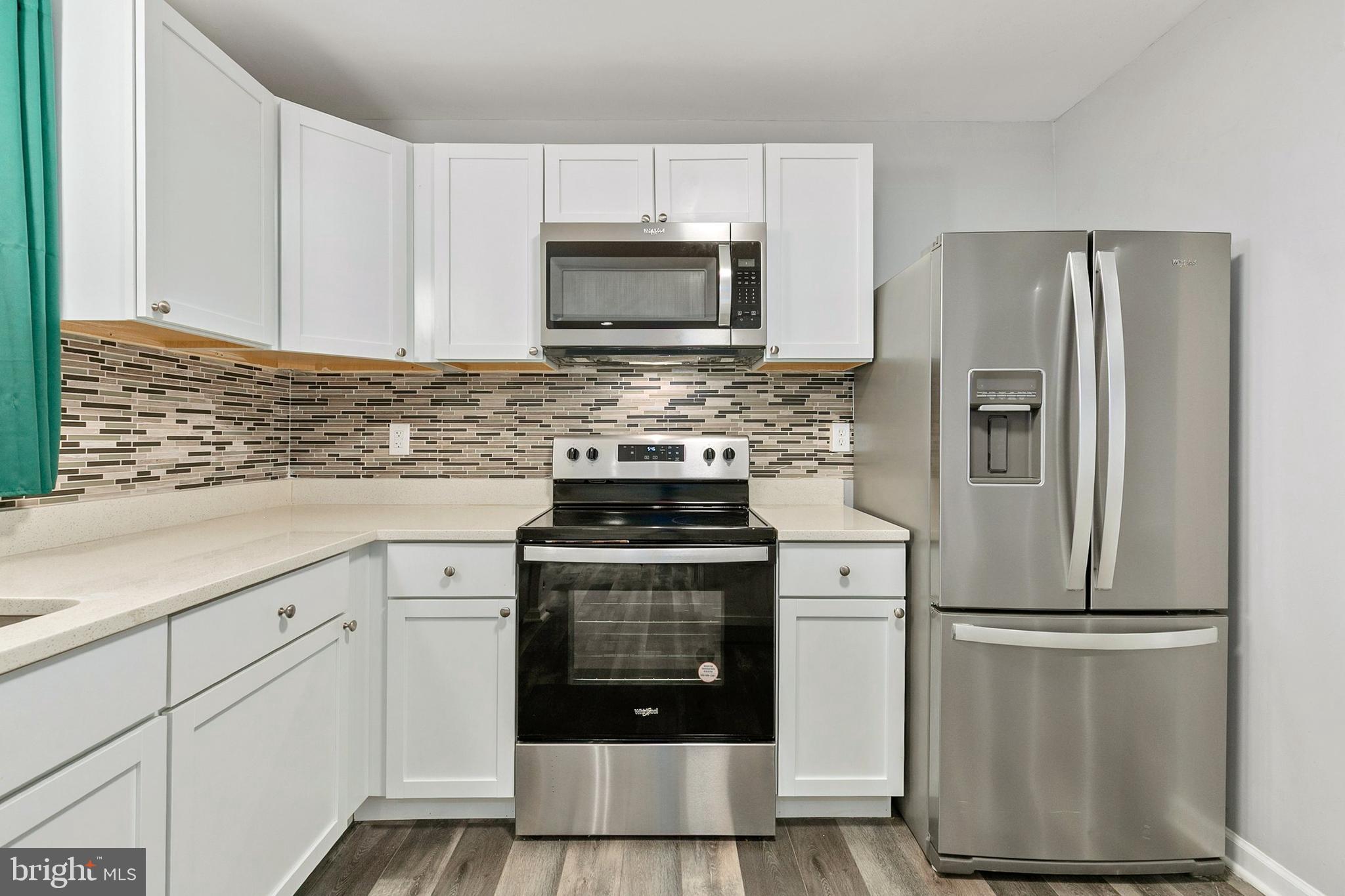 LAKE VILLAGE MANOR - Residential