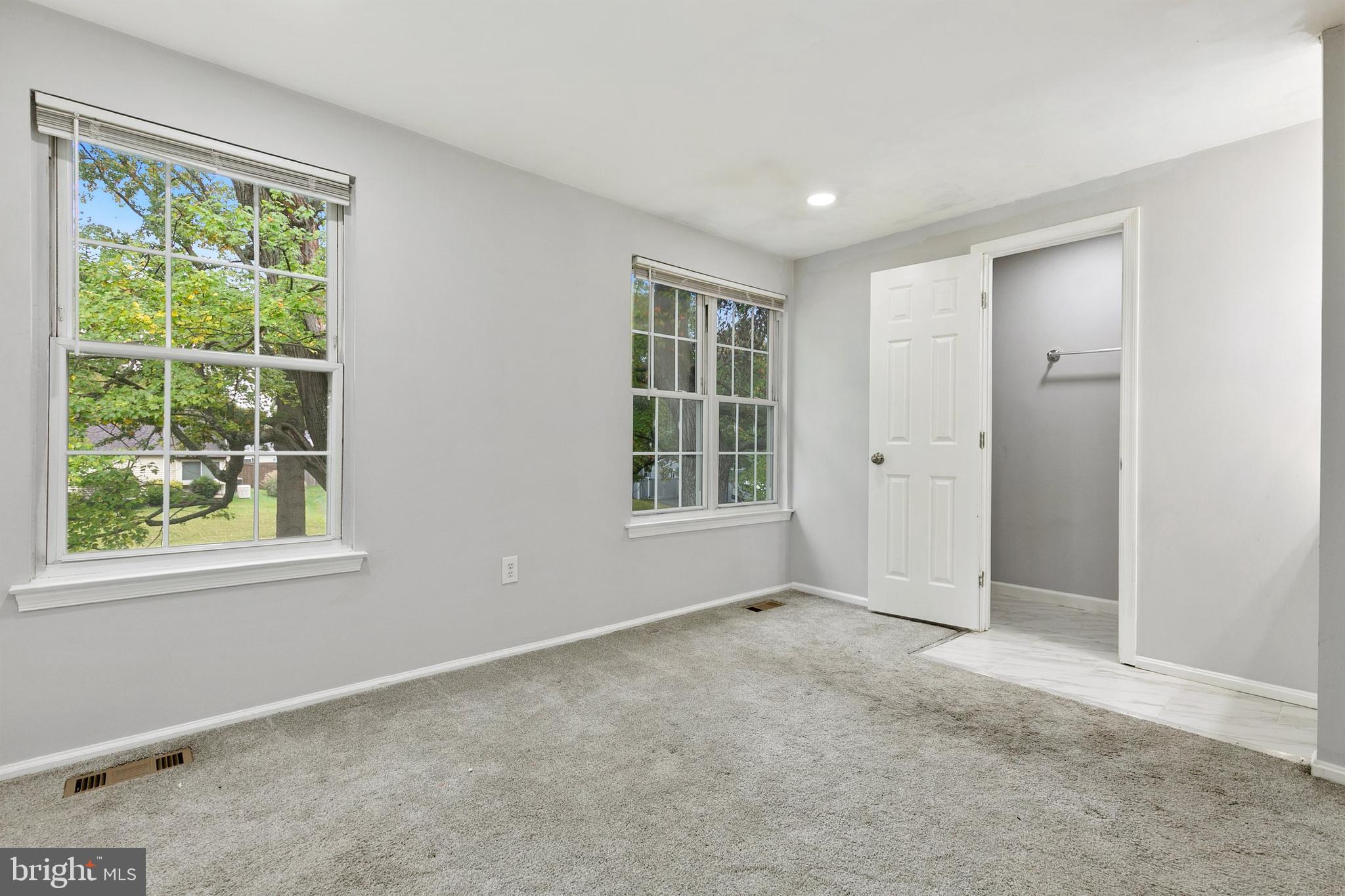 LAKE VILLAGE MANOR - Residential