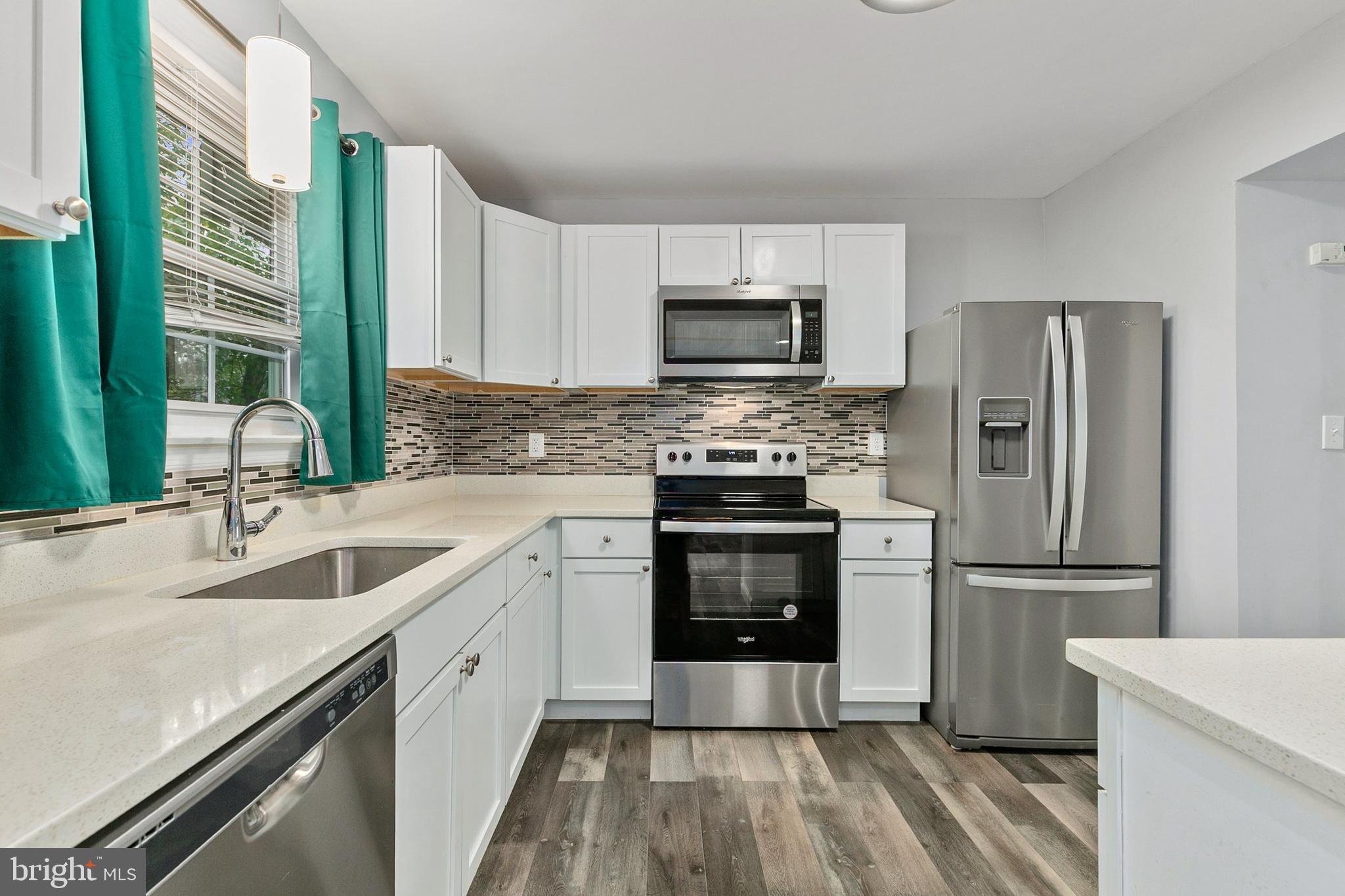 LAKE VILLAGE MANOR - Residential