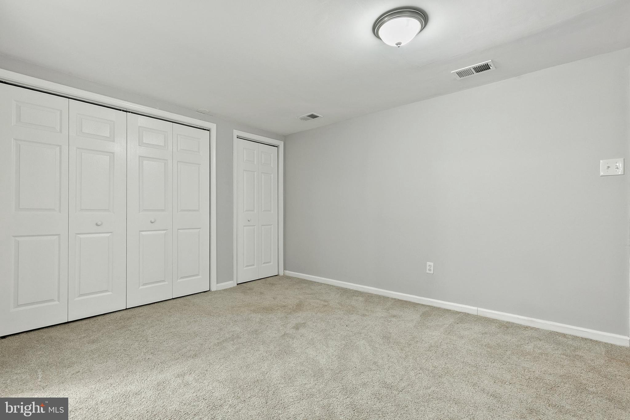 LAKE VILLAGE MANOR - Residential