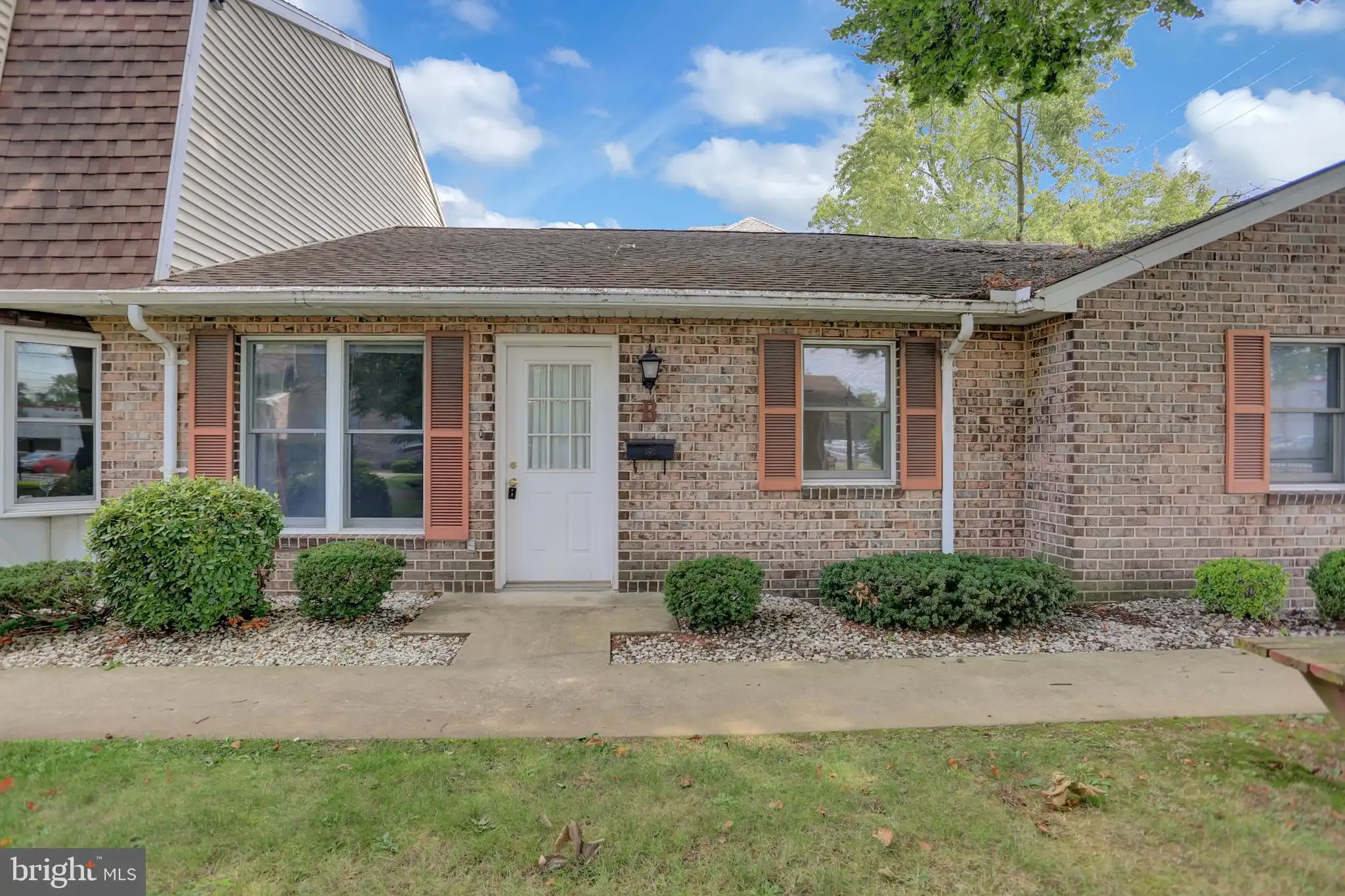 521 W King St Unit B, Shippensburg, PA 17257