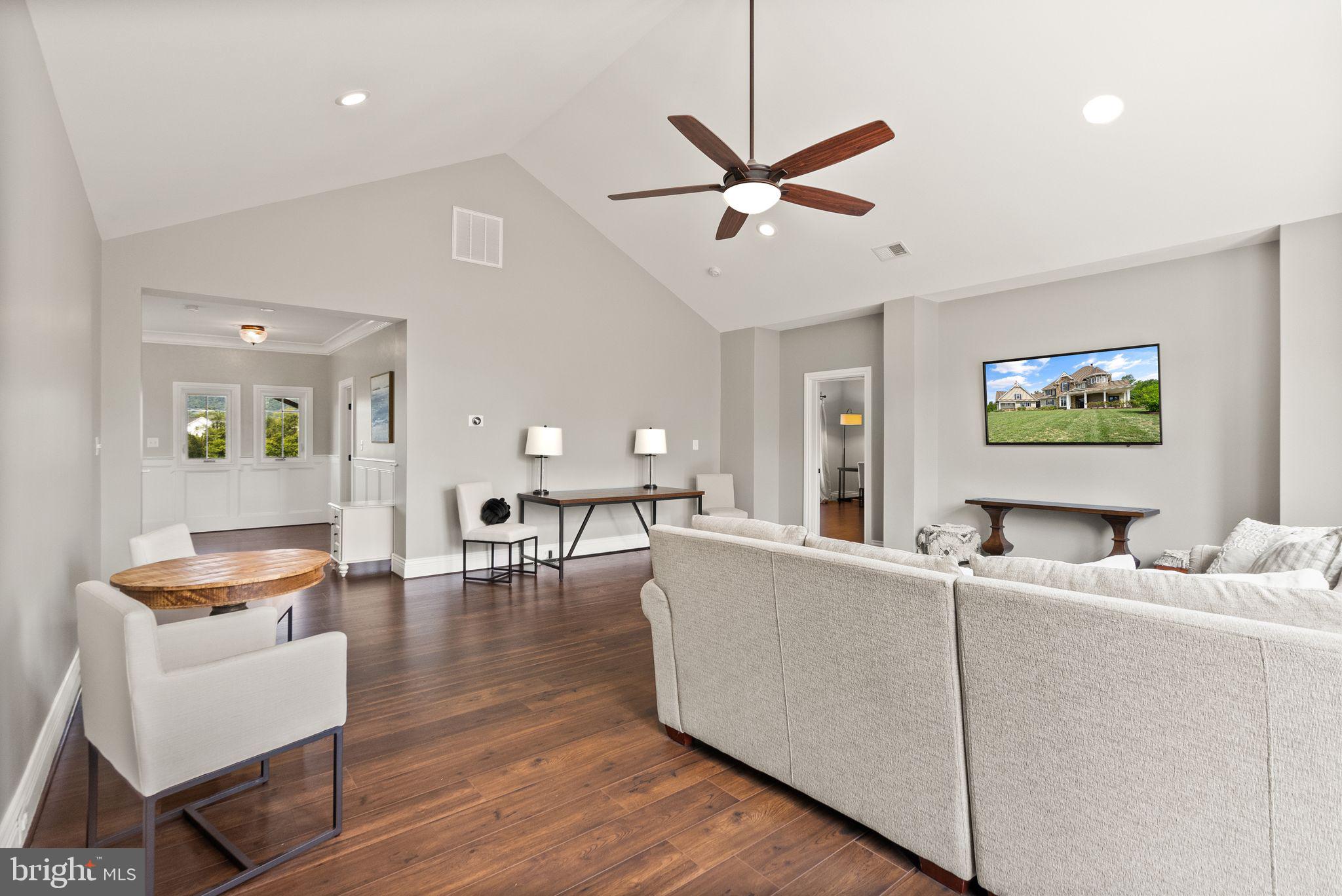 EVERGREEN ESTATES - Residential