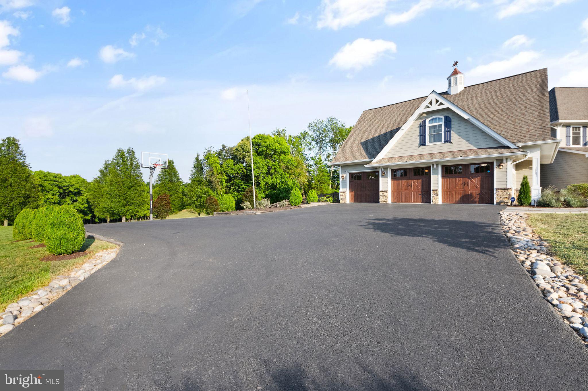 EVERGREEN ESTATES - Residential